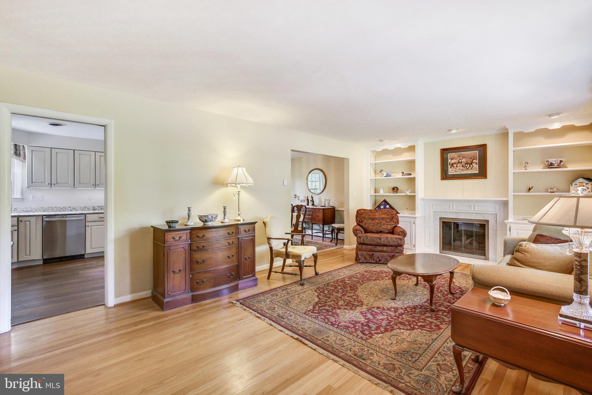 POT SPRING - Residential