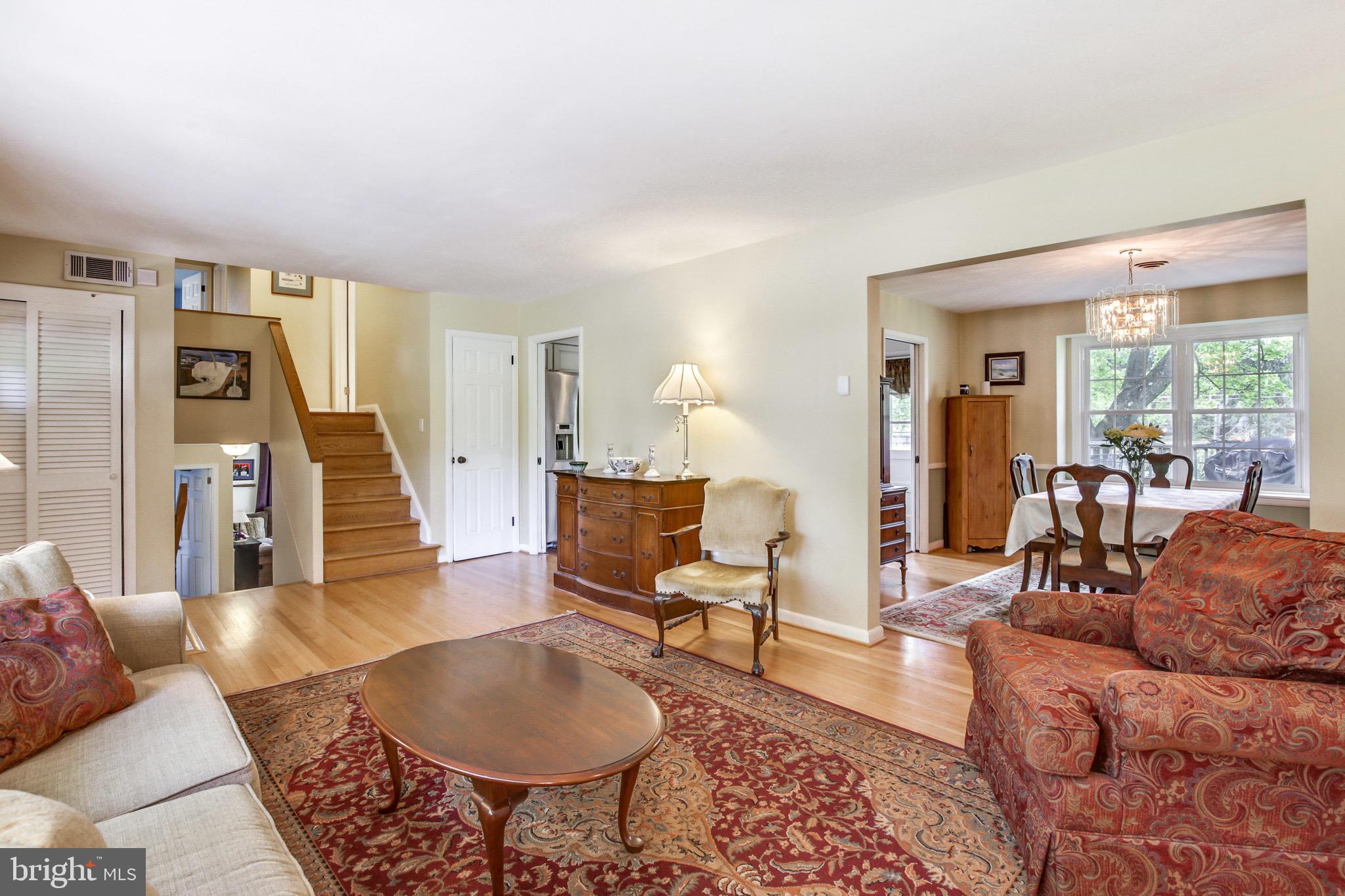 POT SPRING - Residential