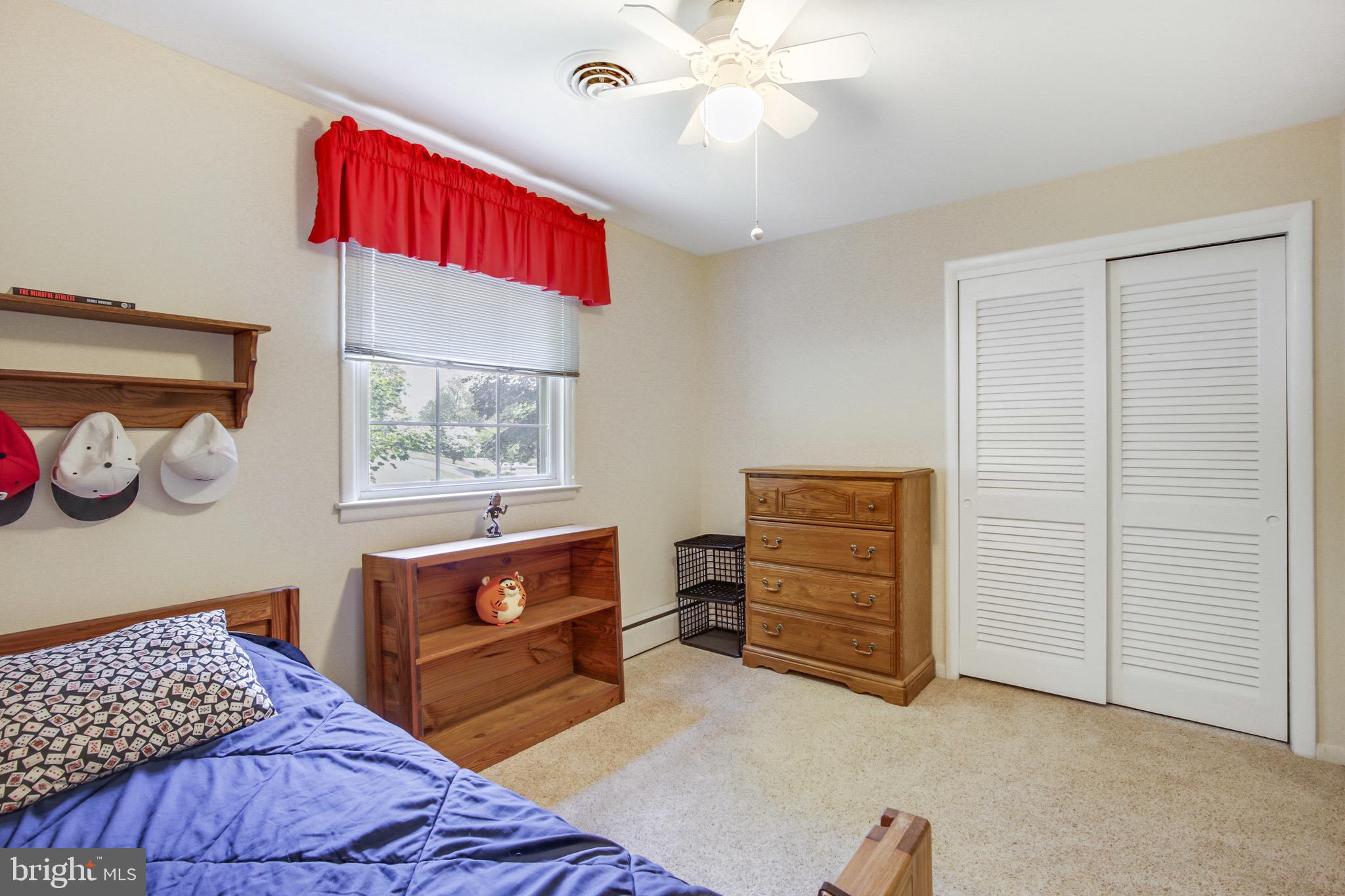 POT SPRING - Residential