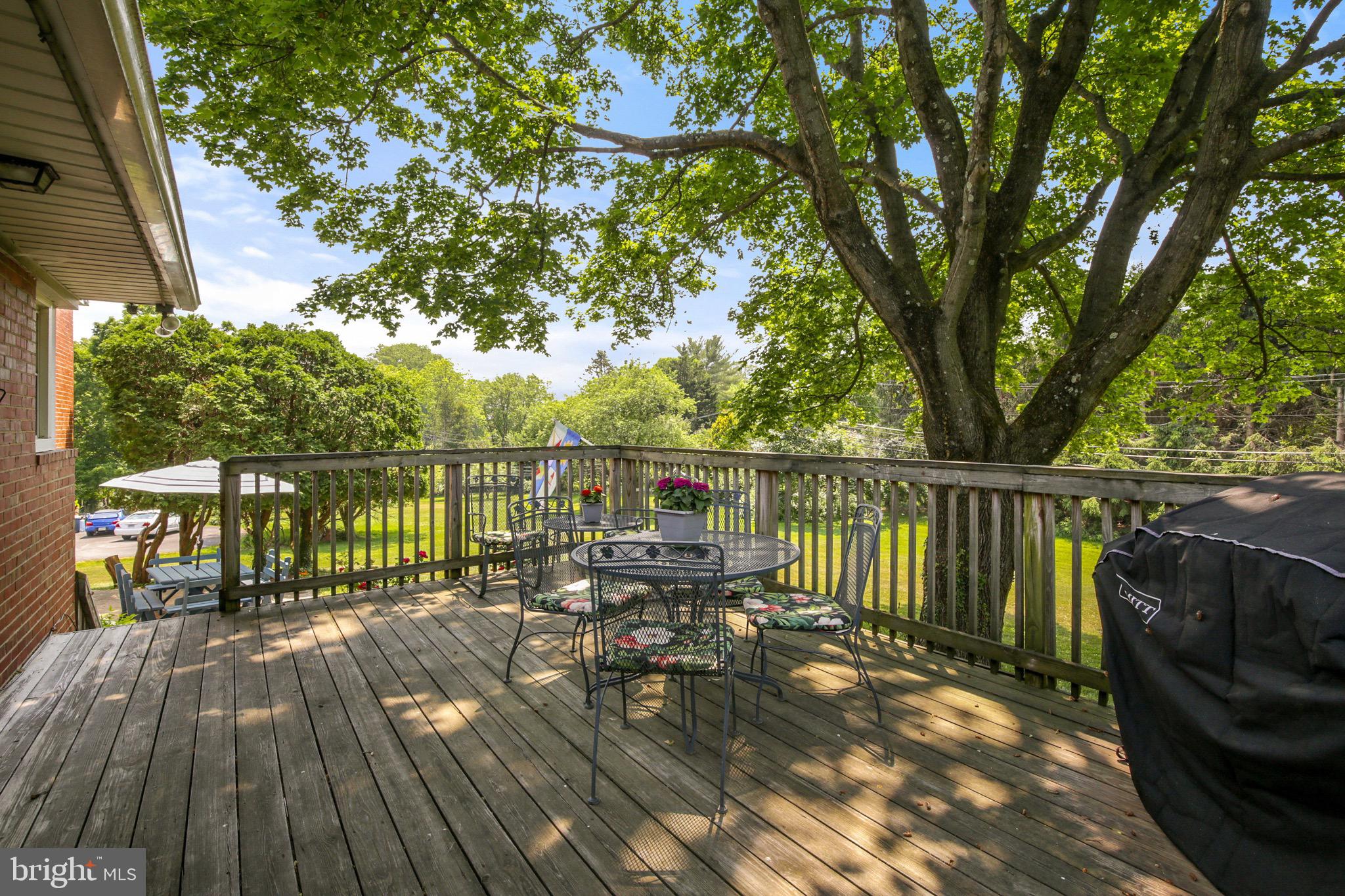 POT SPRING - Residential