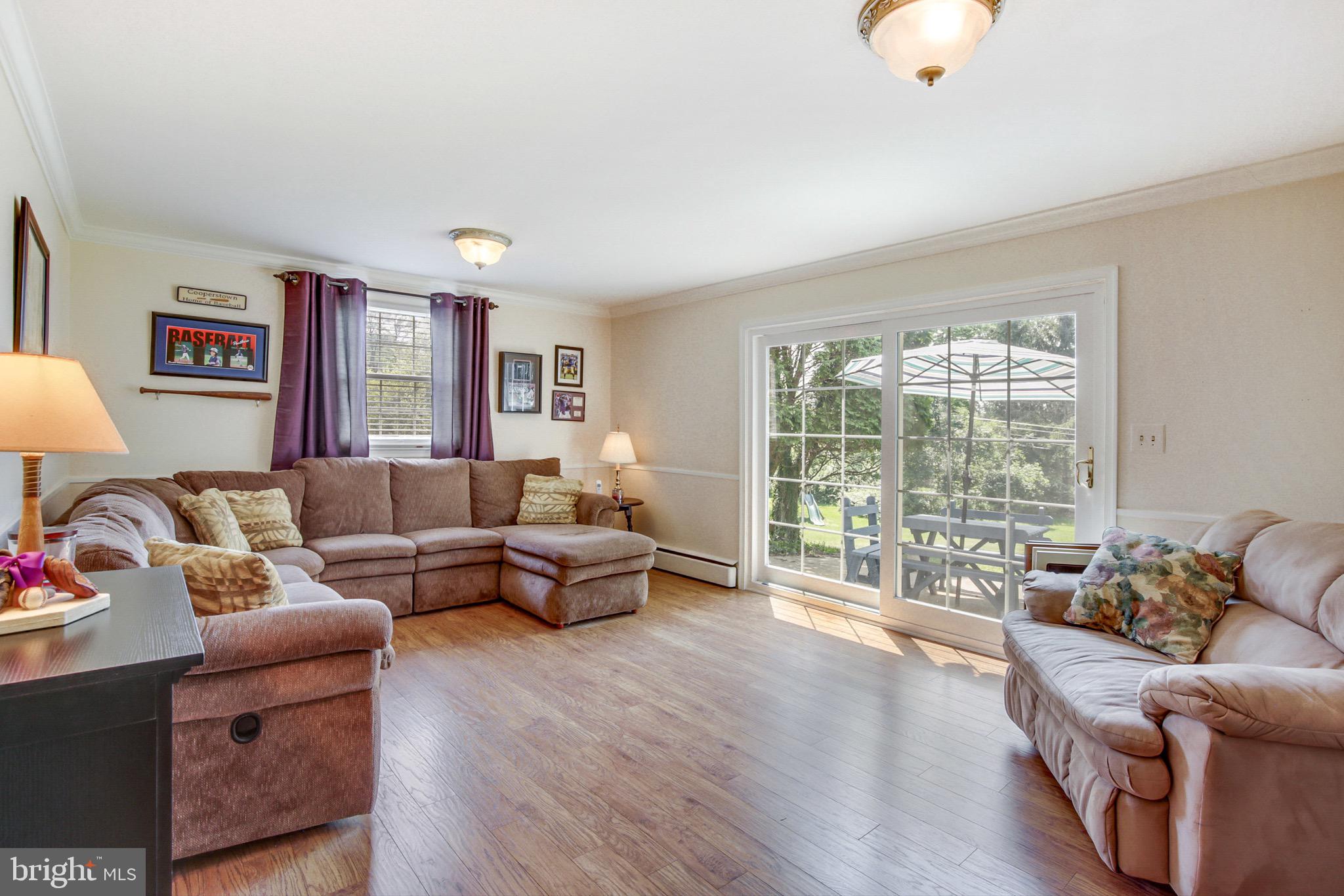 POT SPRING - Residential