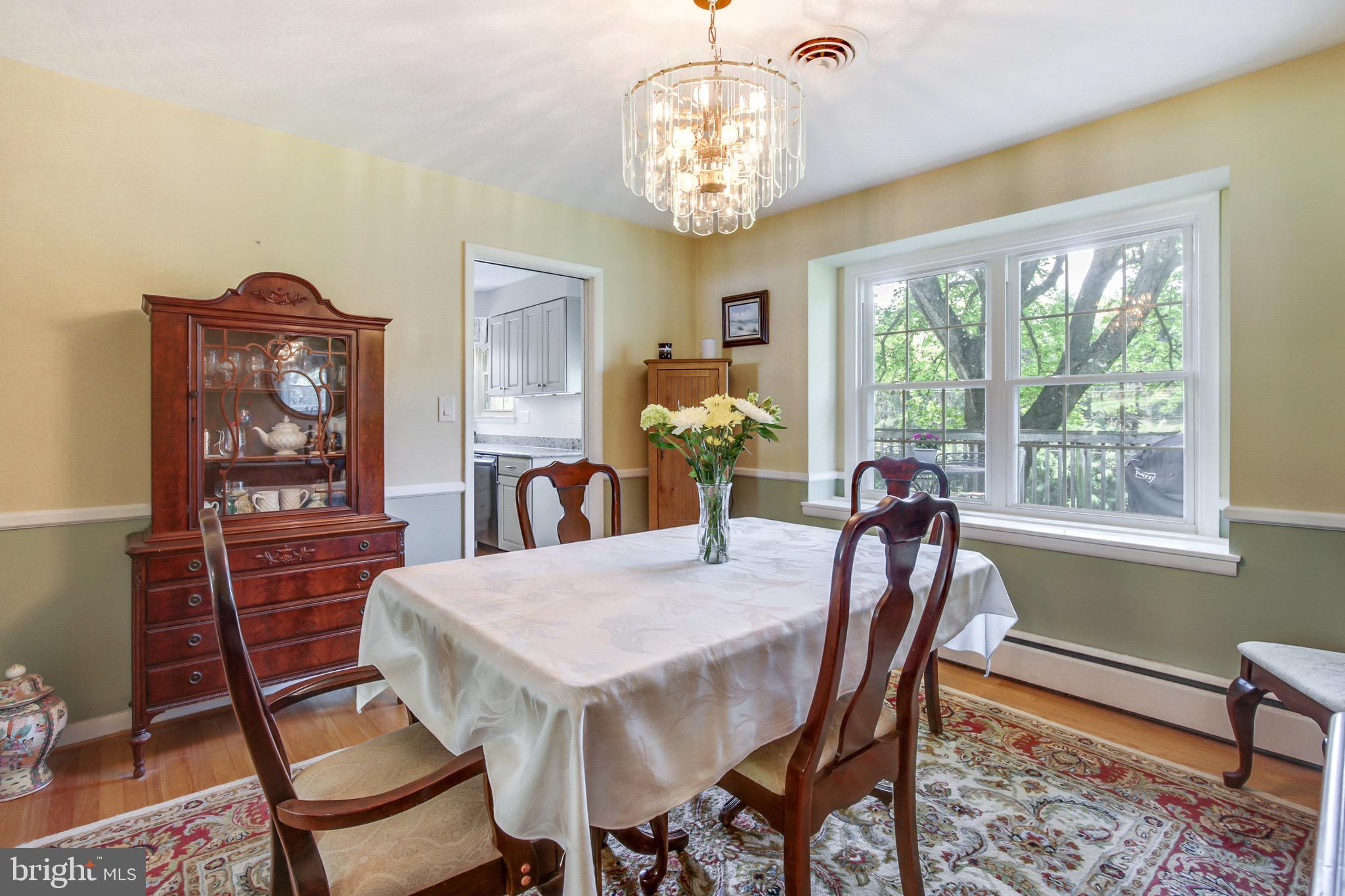 POT SPRING - Residential