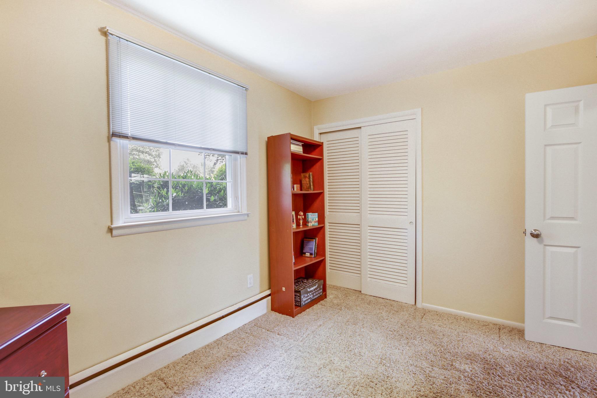 POT SPRING - Residential