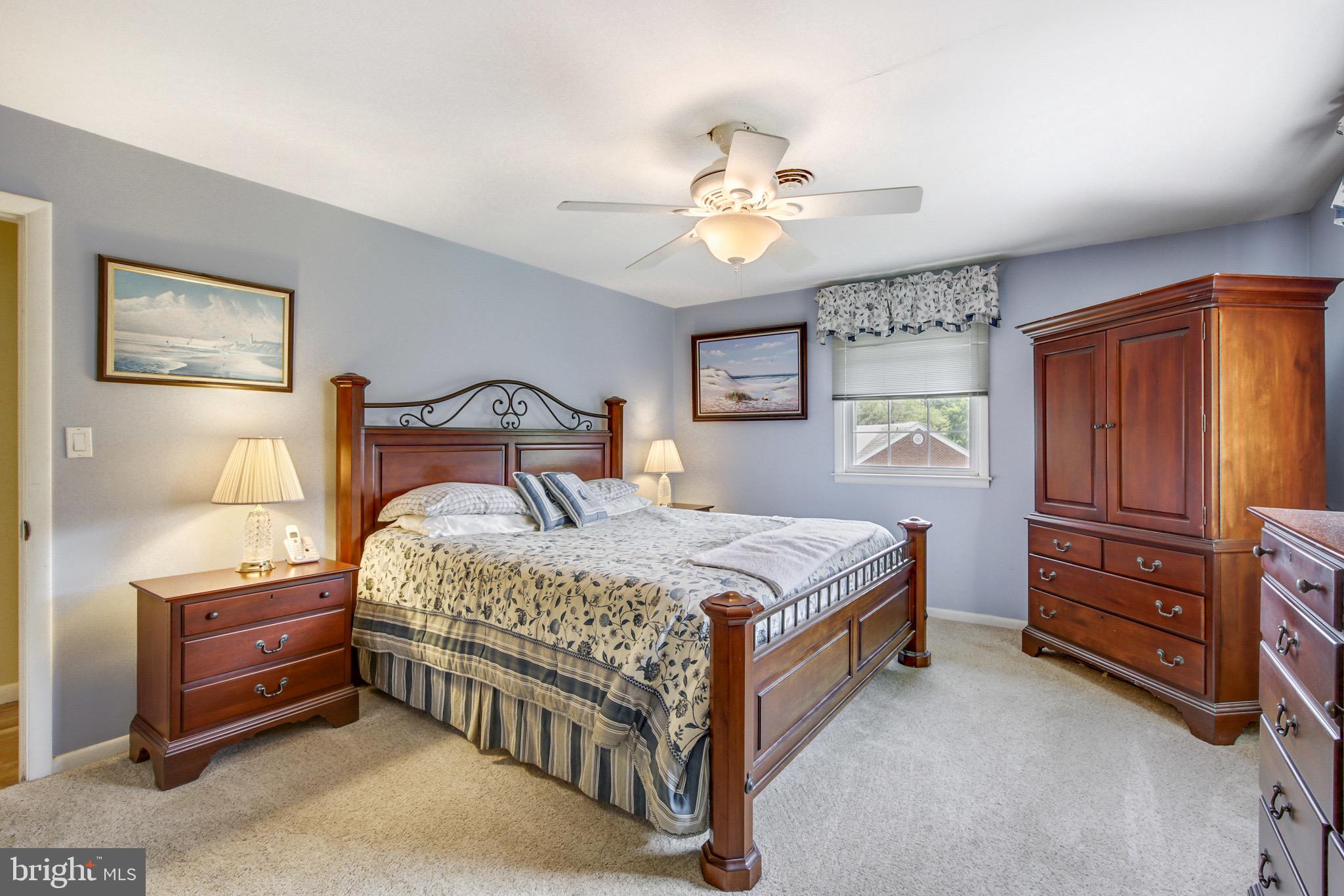 POT SPRING - Residential