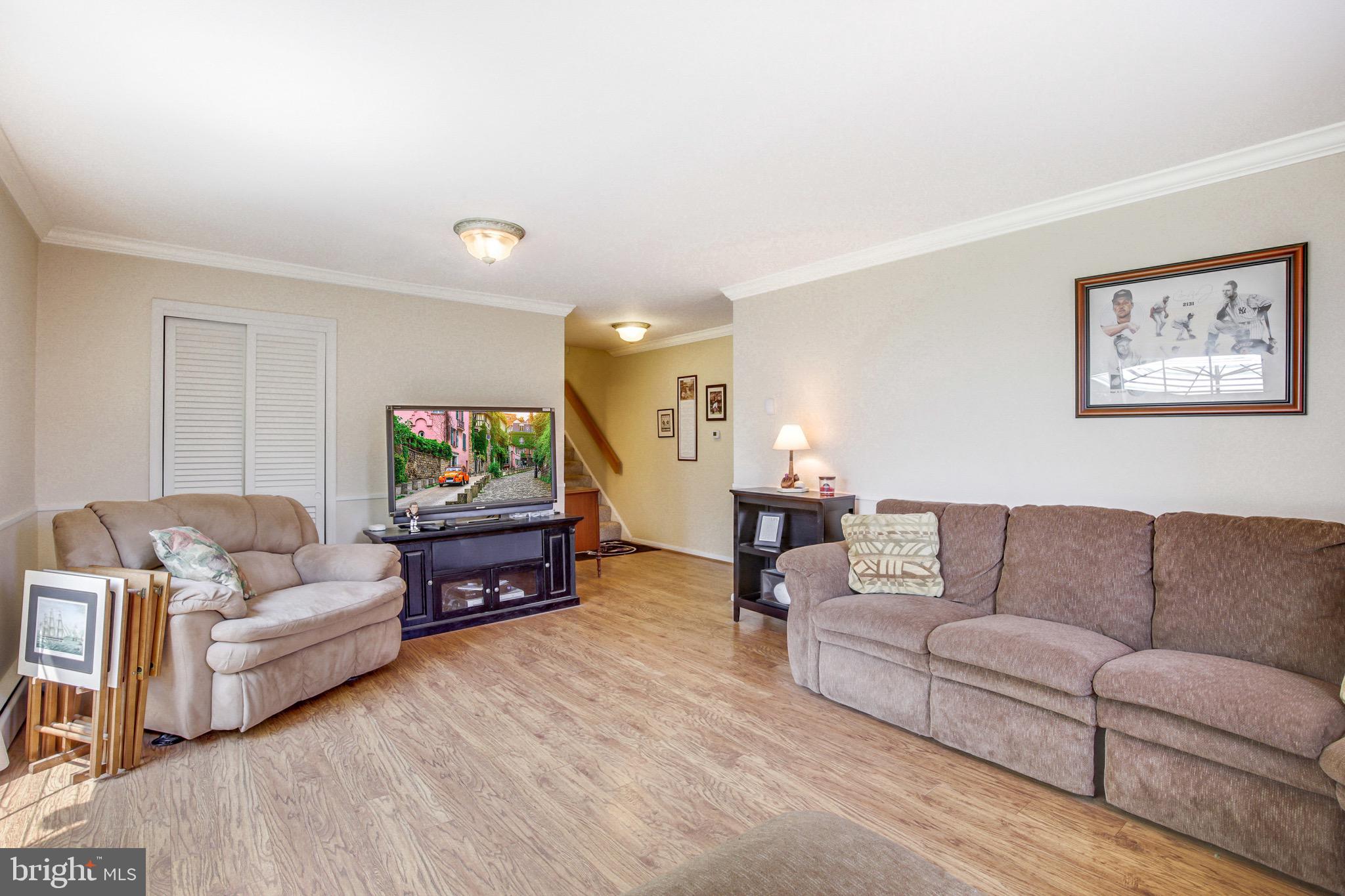 POT SPRING - Residential