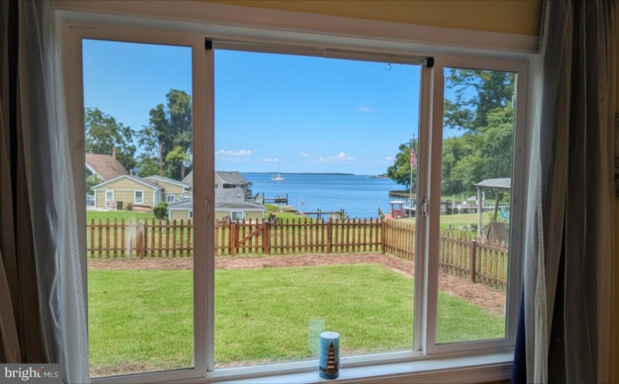 RIVIERA BEACH - Residential Lease