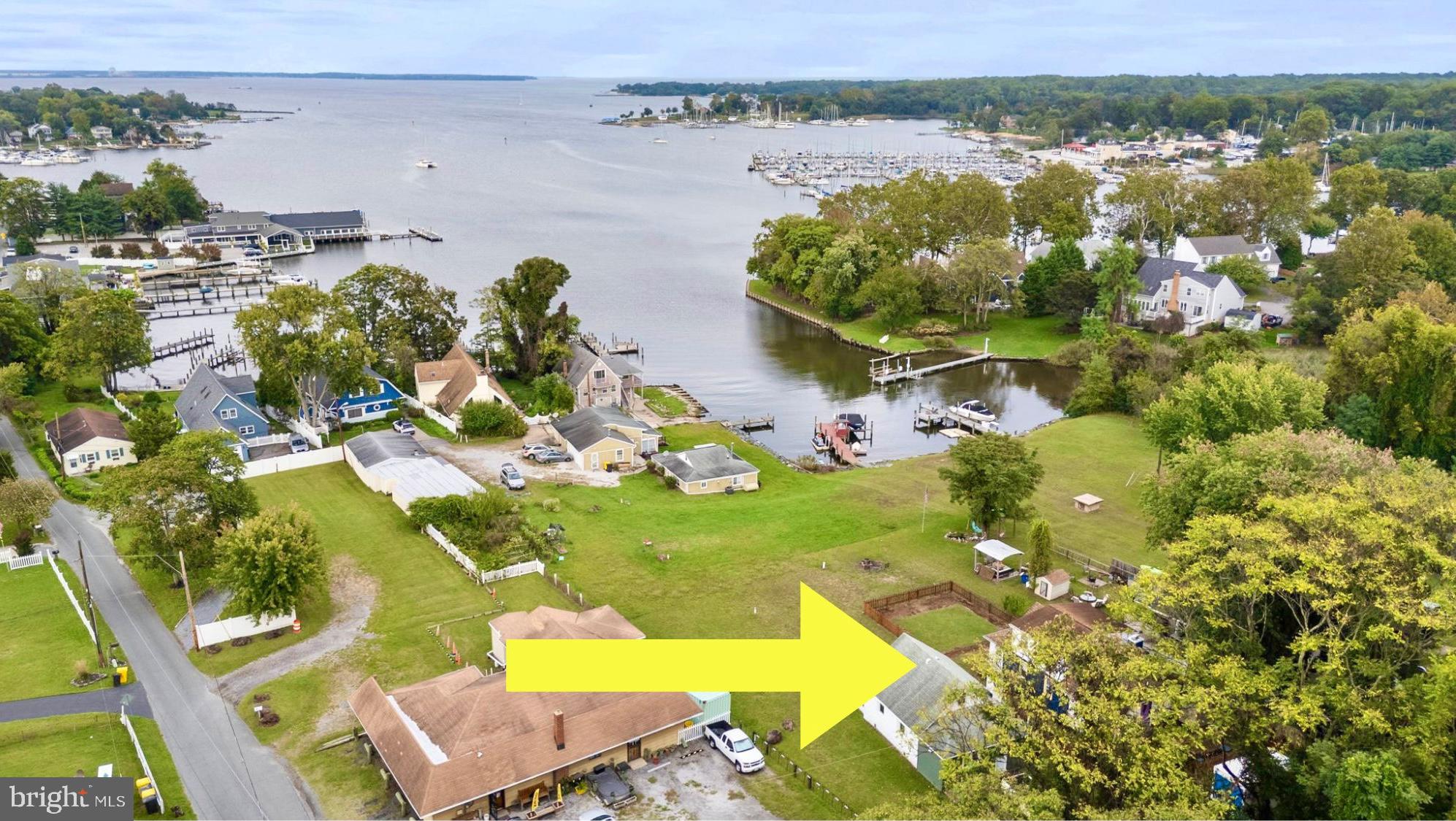 RIVIERA BEACH - Residential Lease