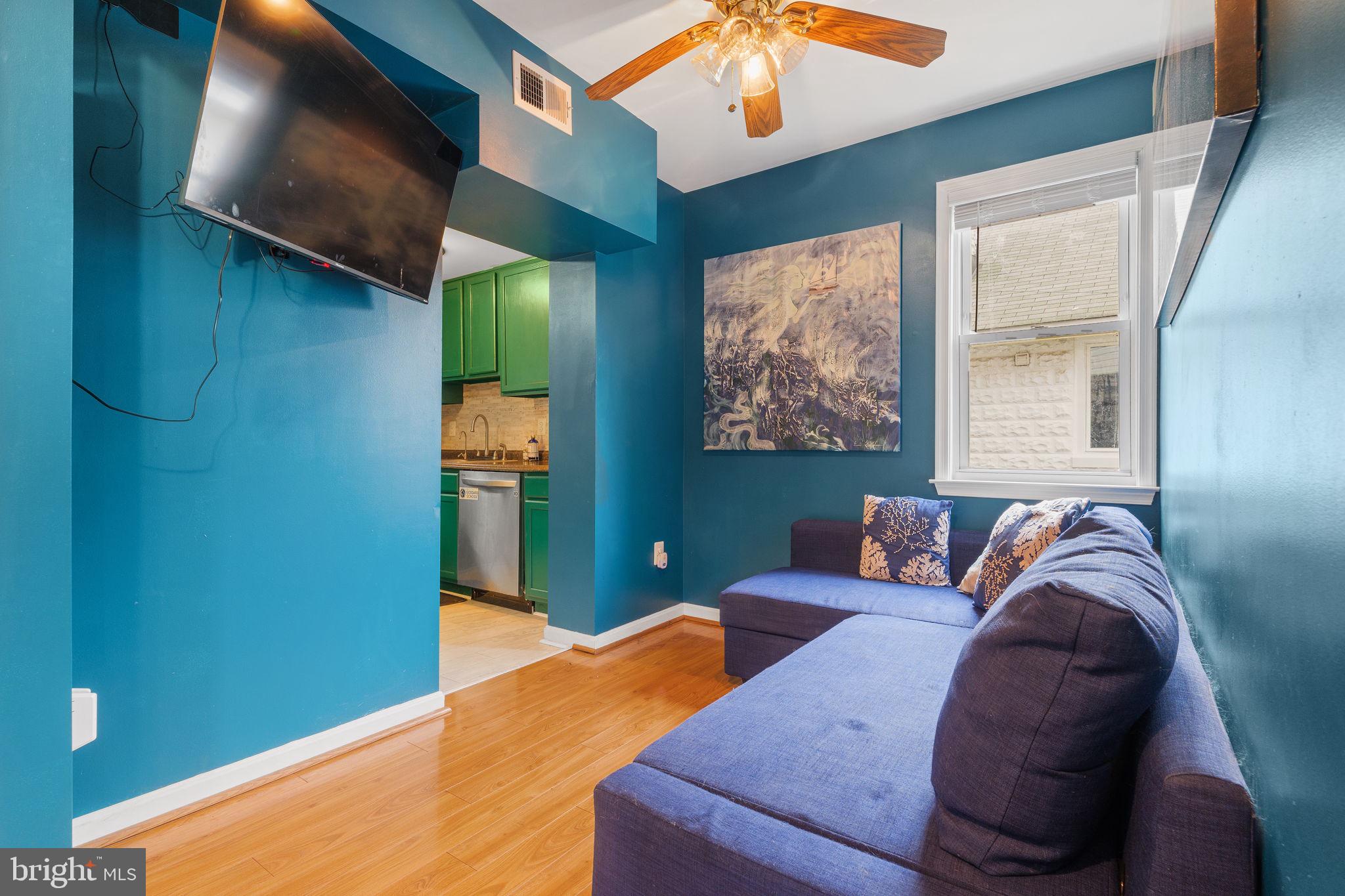 RIVIERA BEACH - Residential Lease