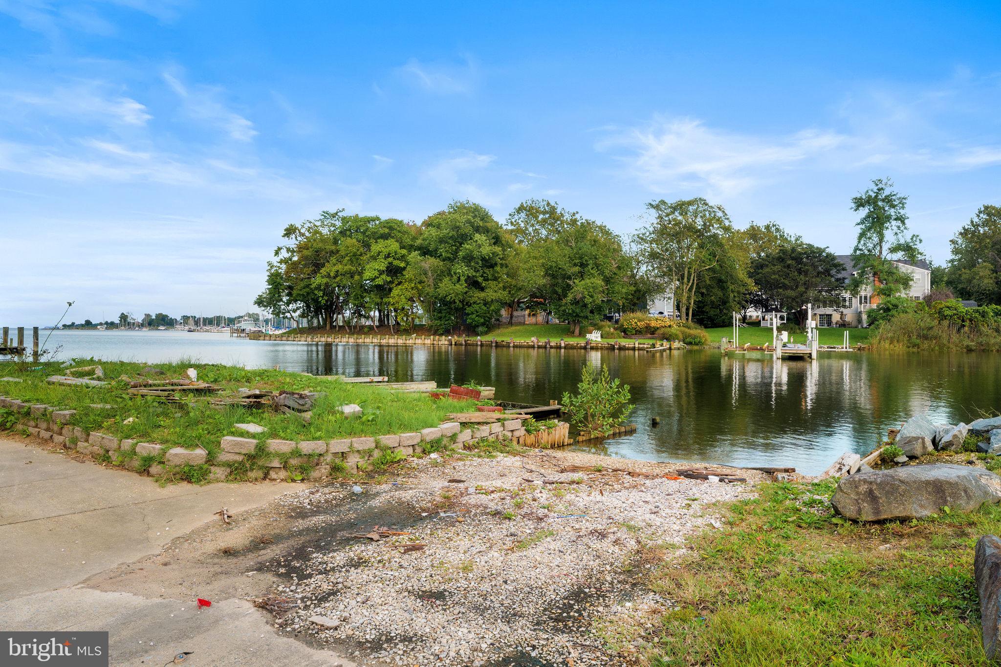 RIVIERA BEACH - Residential Lease