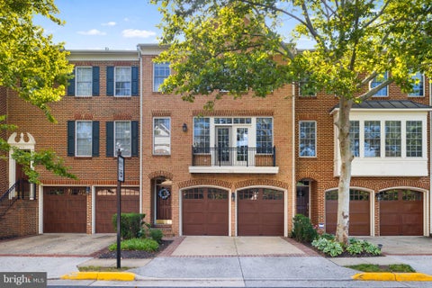 Photo for 116 HERNDON MILL CIRCLE
