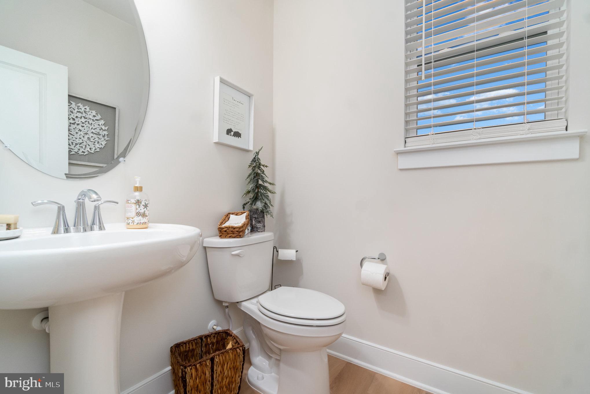 POTOMAC SHORES - Residential Lease