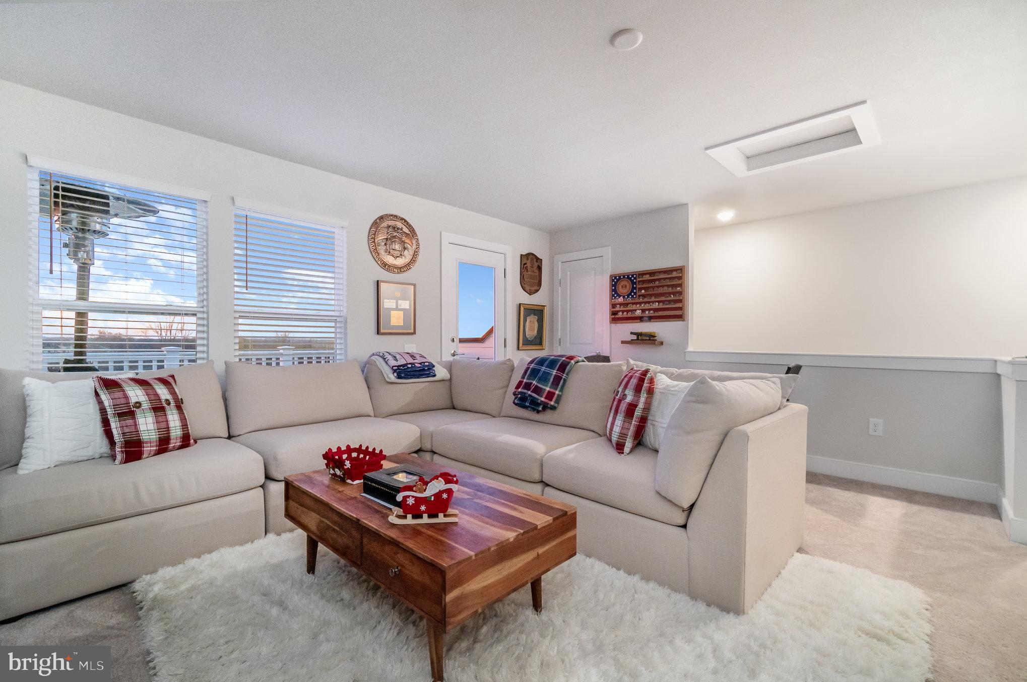 POTOMAC SHORES - Residential Lease