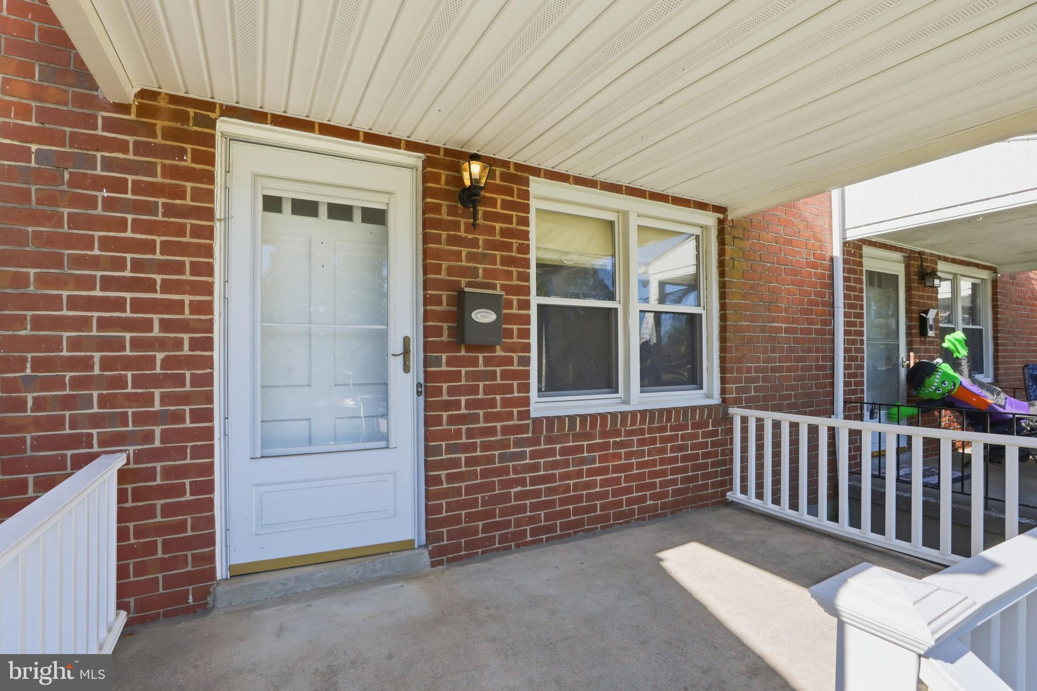 1002 WINSFORD ROAD