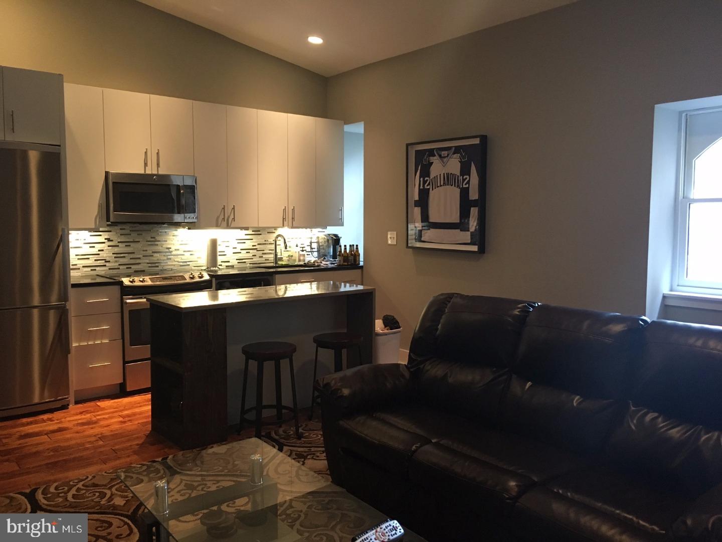 RITTENHOUSE SQUARE - Residential Lease