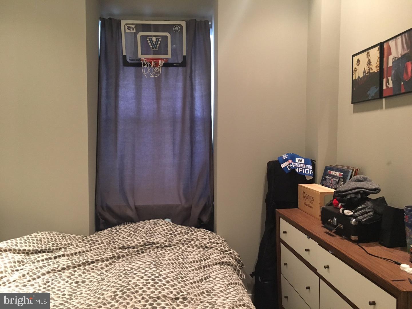 RITTENHOUSE SQUARE - Residential Lease