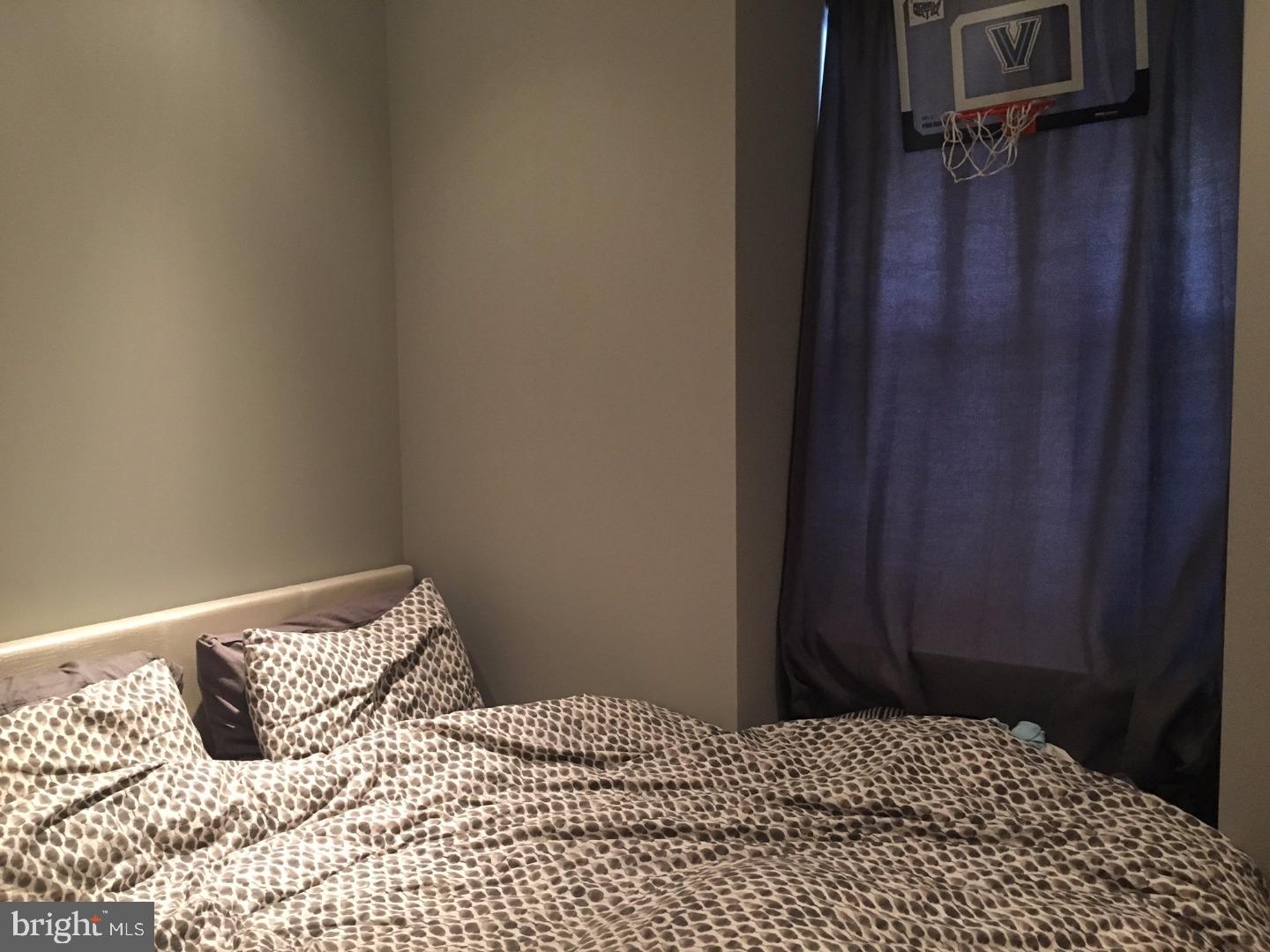 RITTENHOUSE SQUARE - Residential Lease