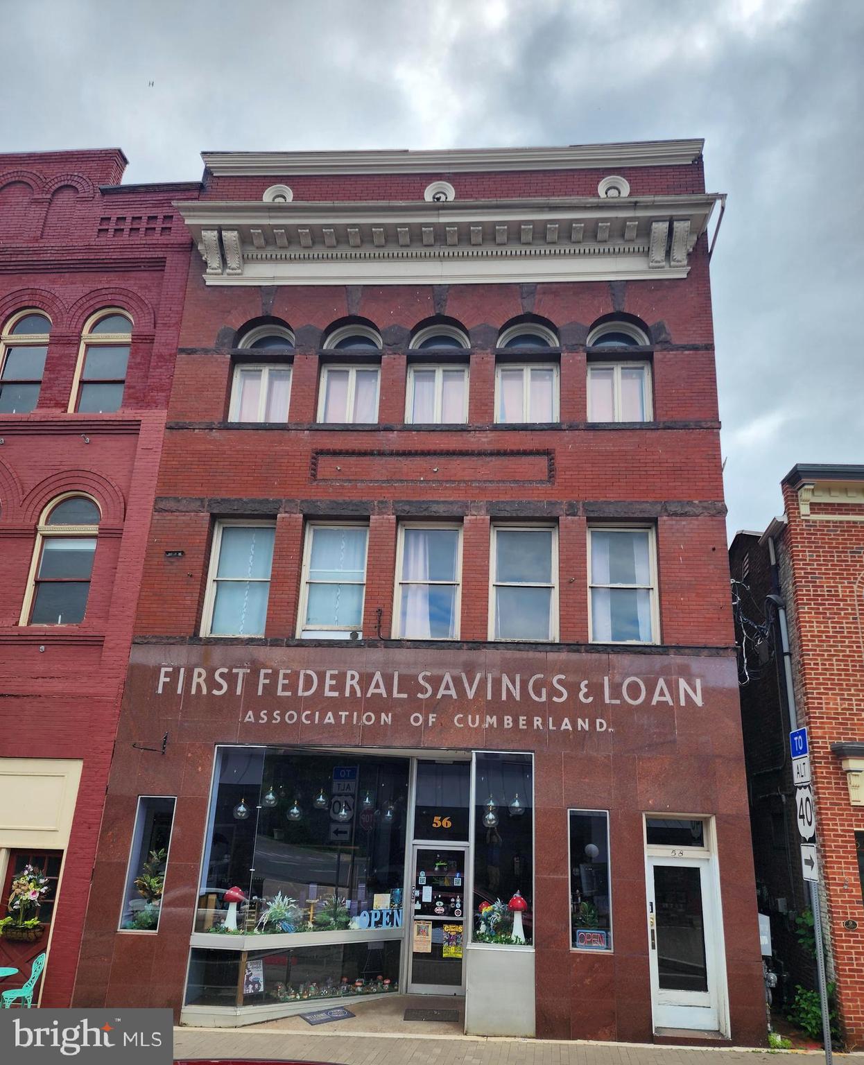 56 N CENTRE STREET