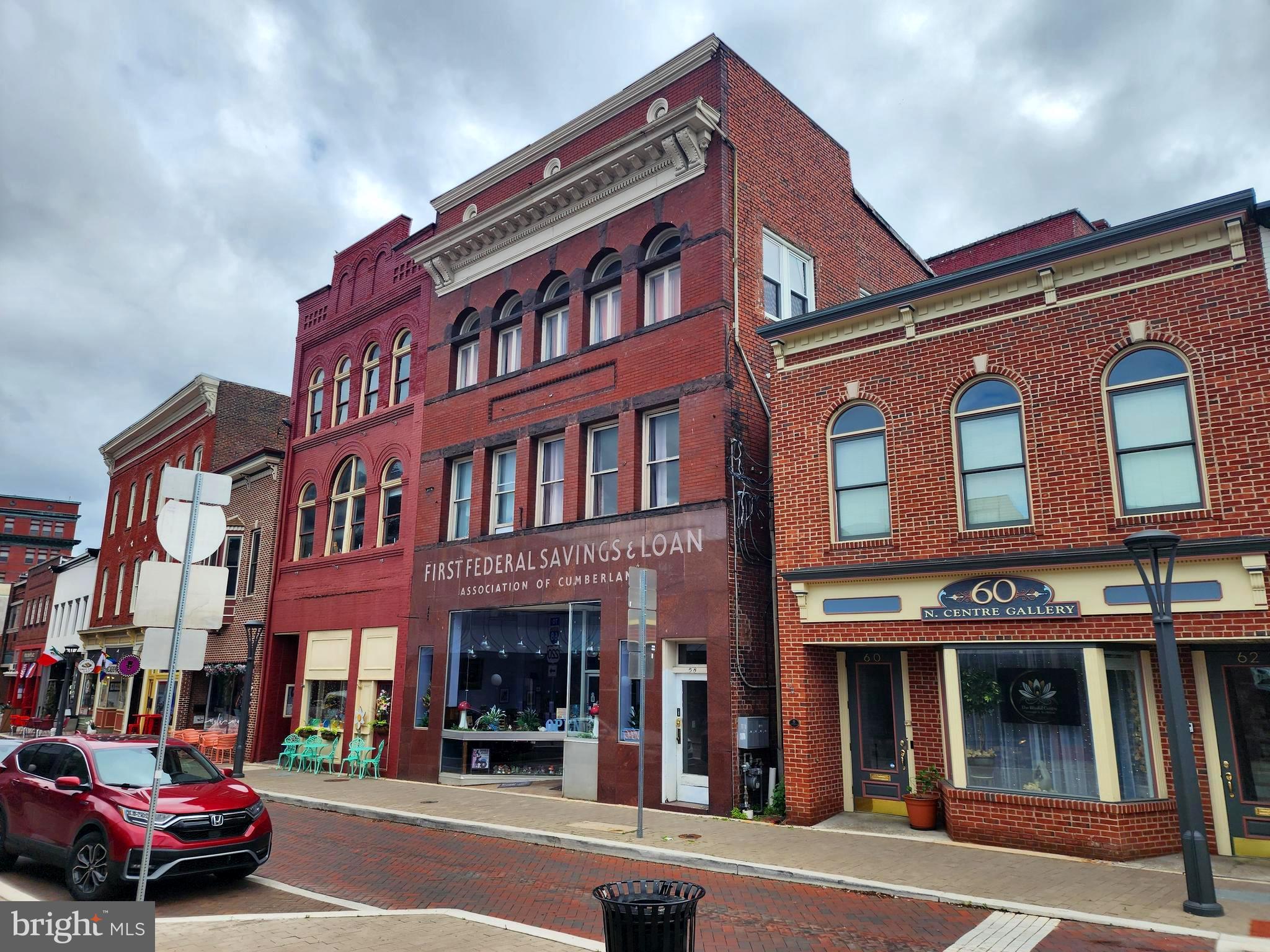 56 N CENTRE STREET