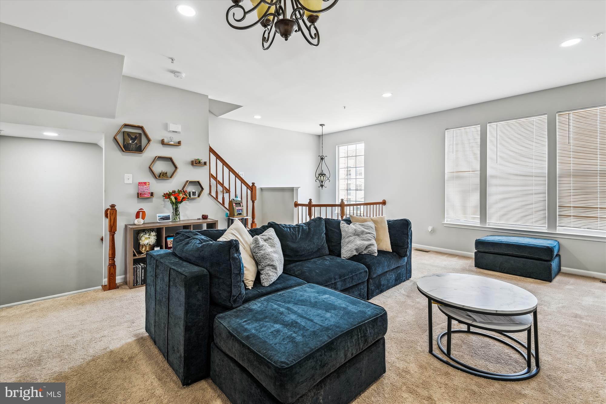 PINEDALE COURTS - Residential