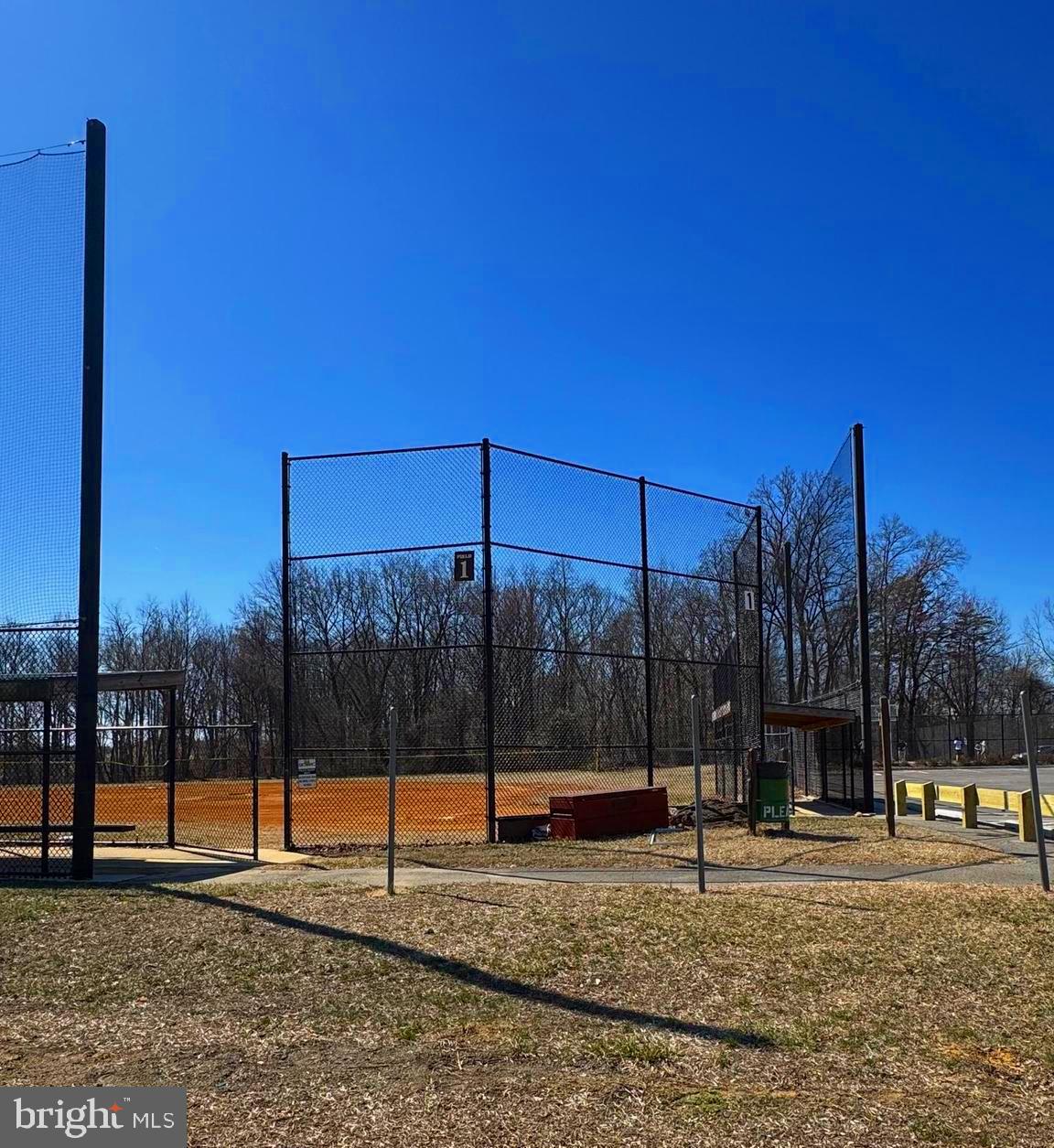 PINEDALE COURTS - Residential