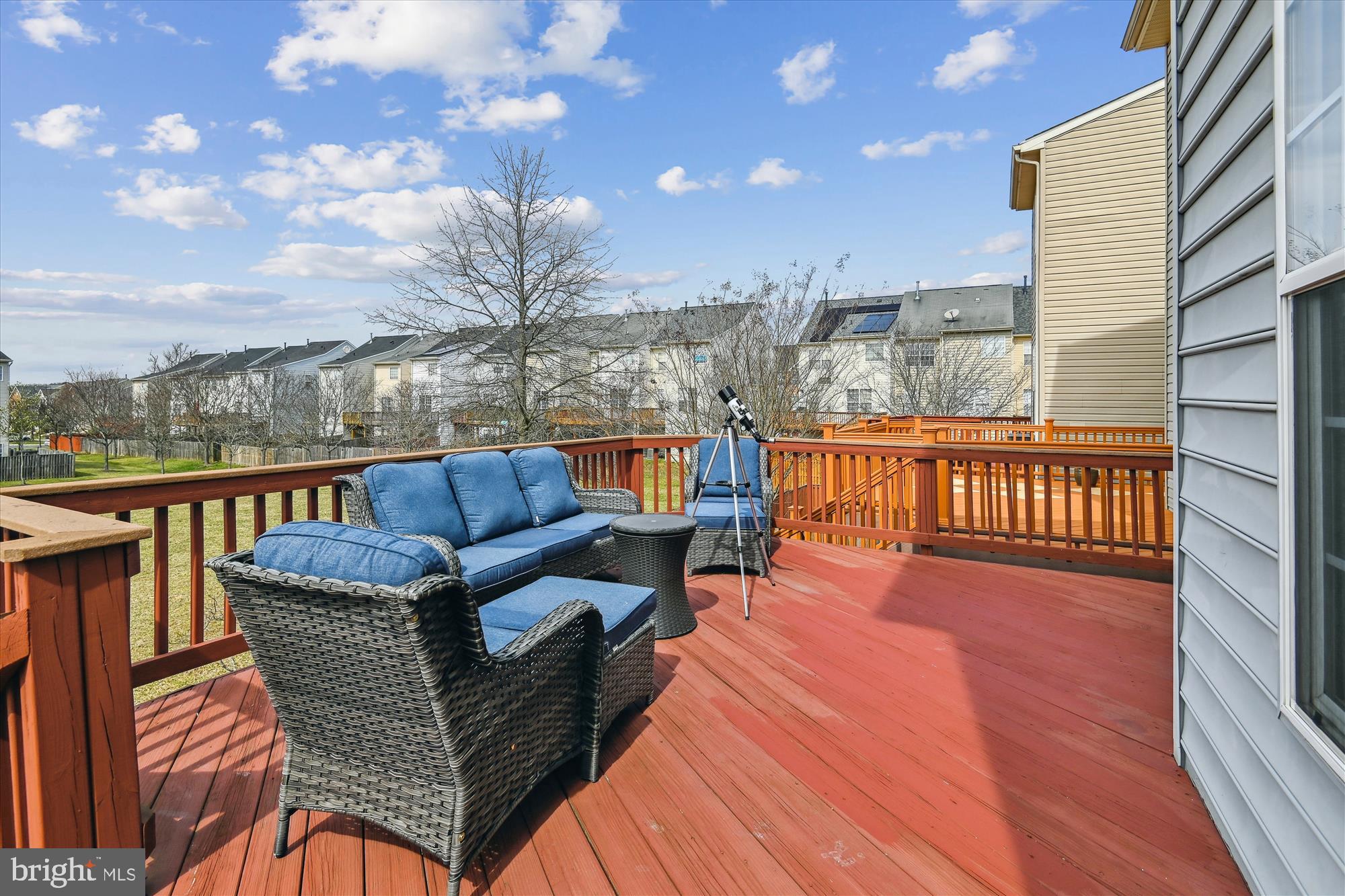 PINEDALE COURTS - Residential