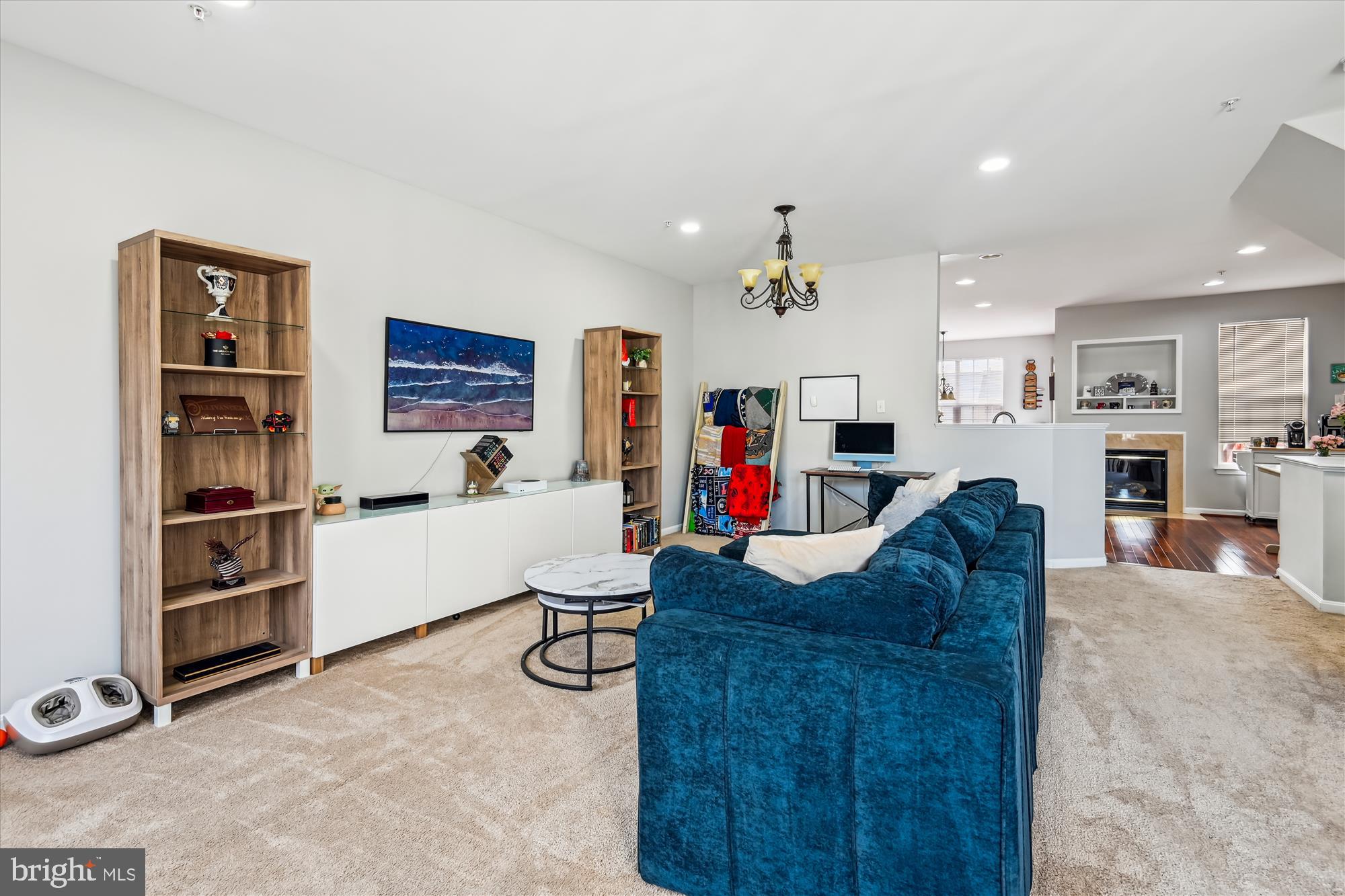 PINEDALE COURTS - Residential