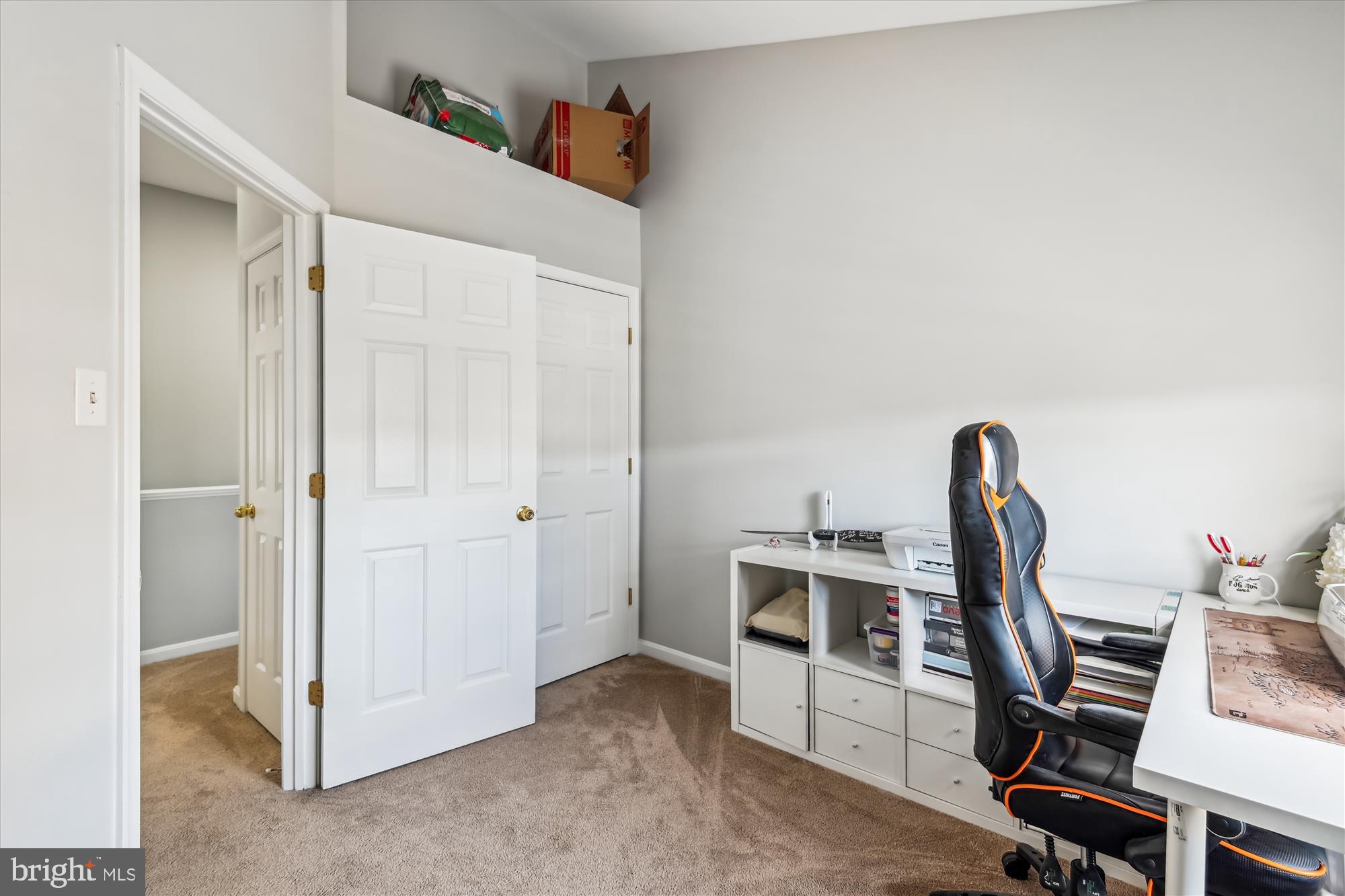 PINEDALE COURTS - Residential