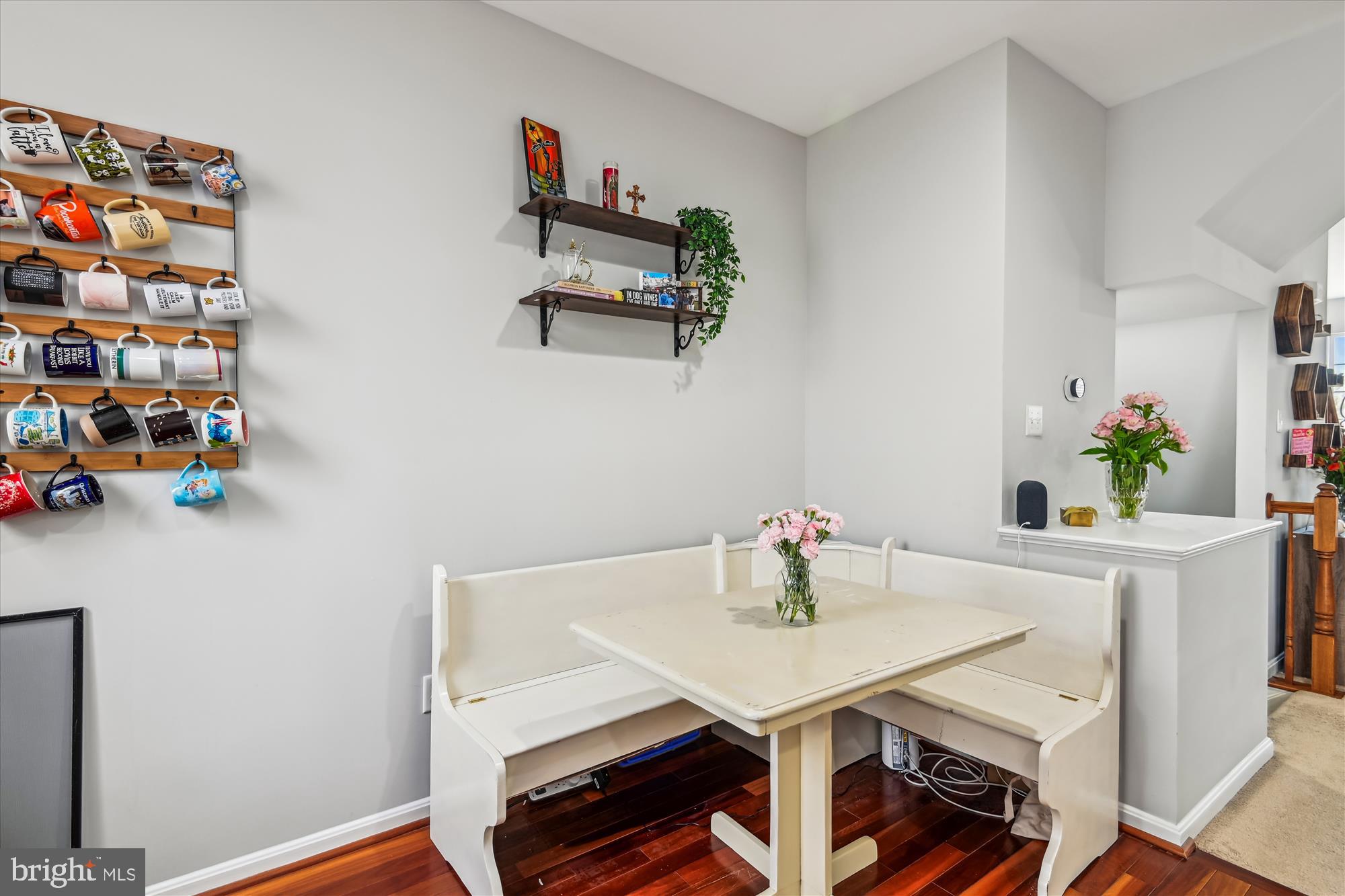 PINEDALE COURTS - Residential