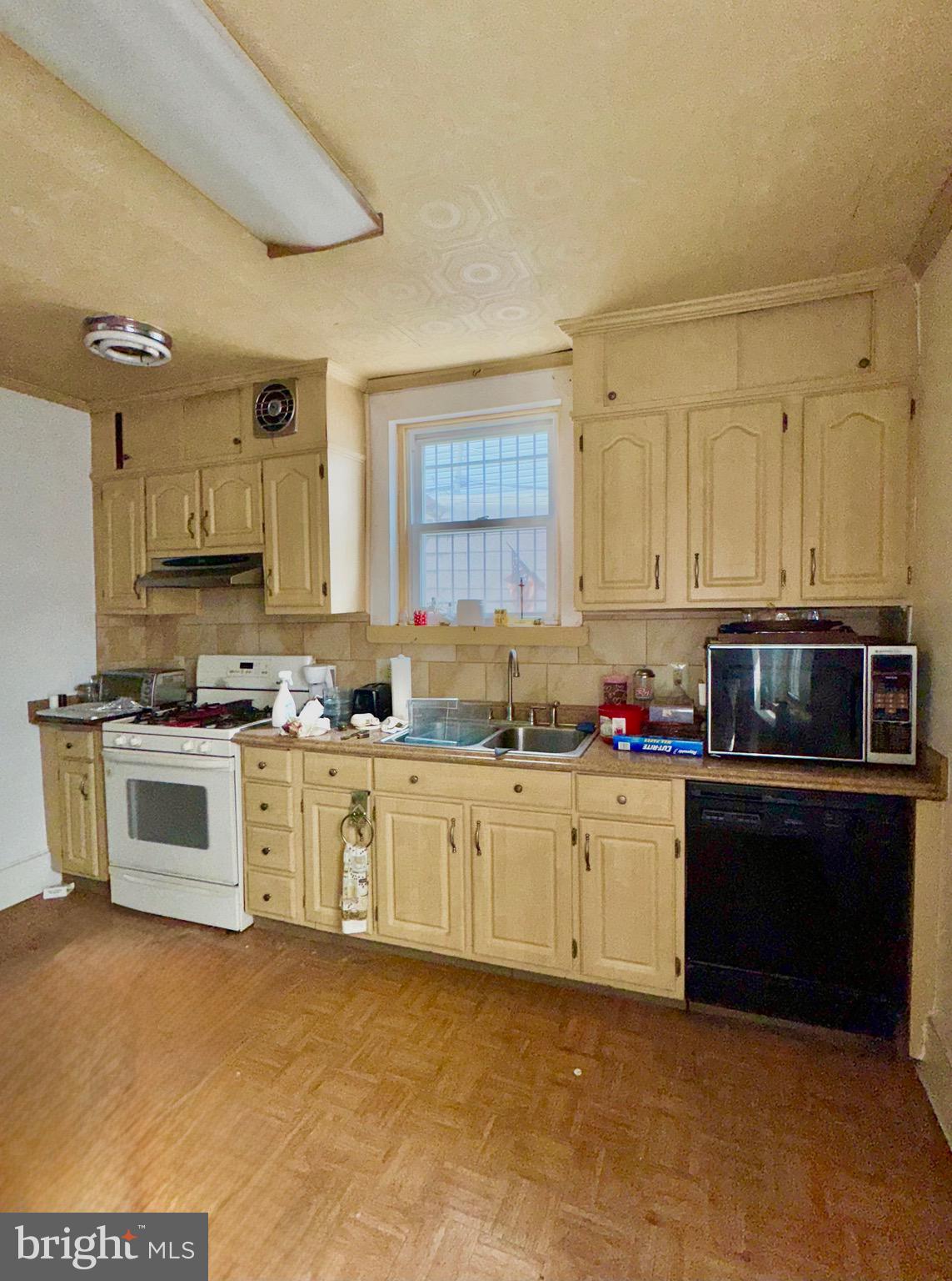 WEST POWELTON - Residential