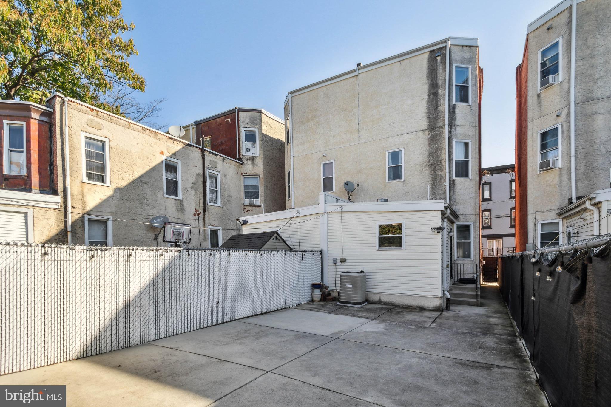 TEMPLE UNIVERSITY - Residential