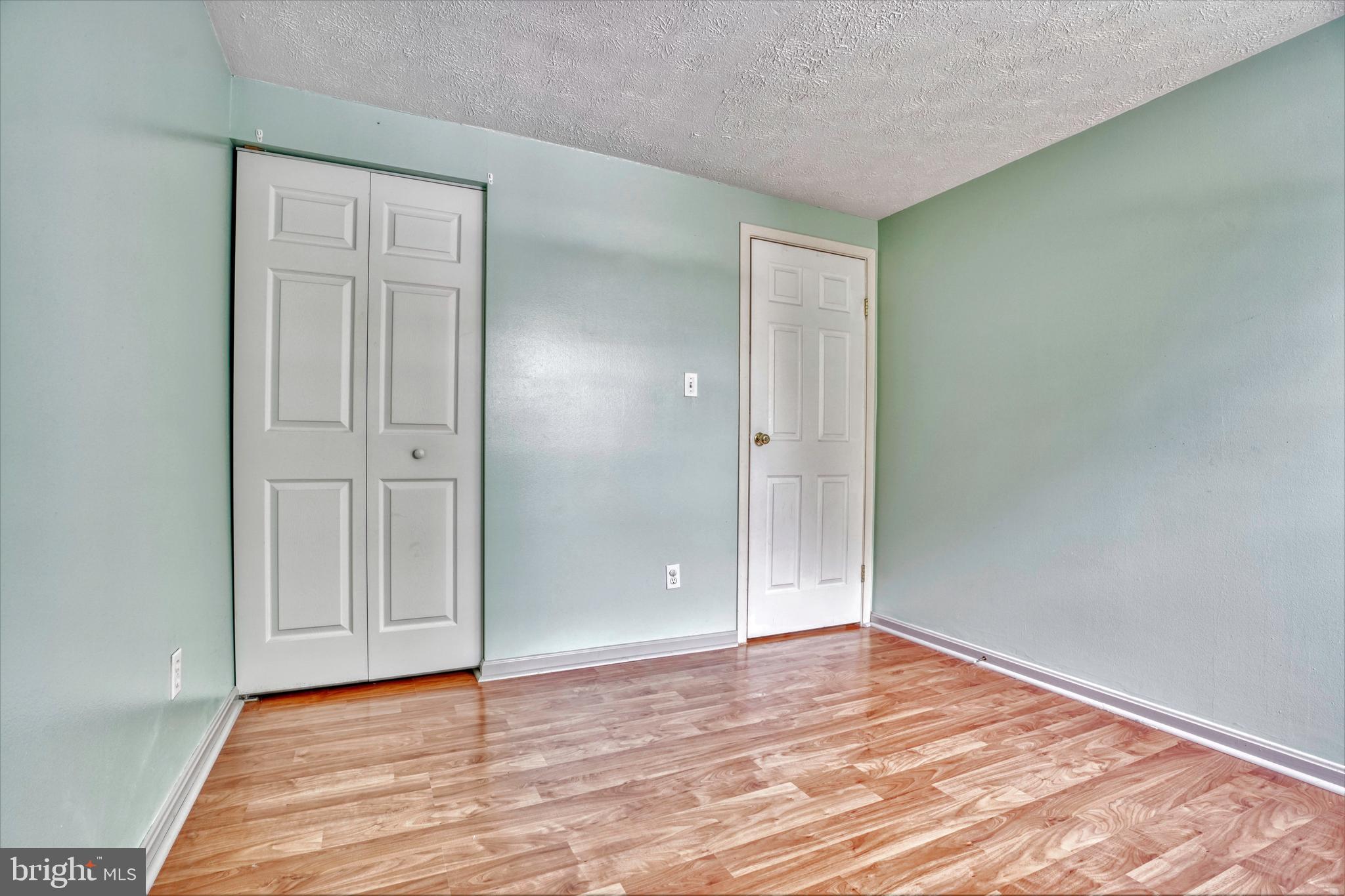 RUMSEY ISLAND - Residential