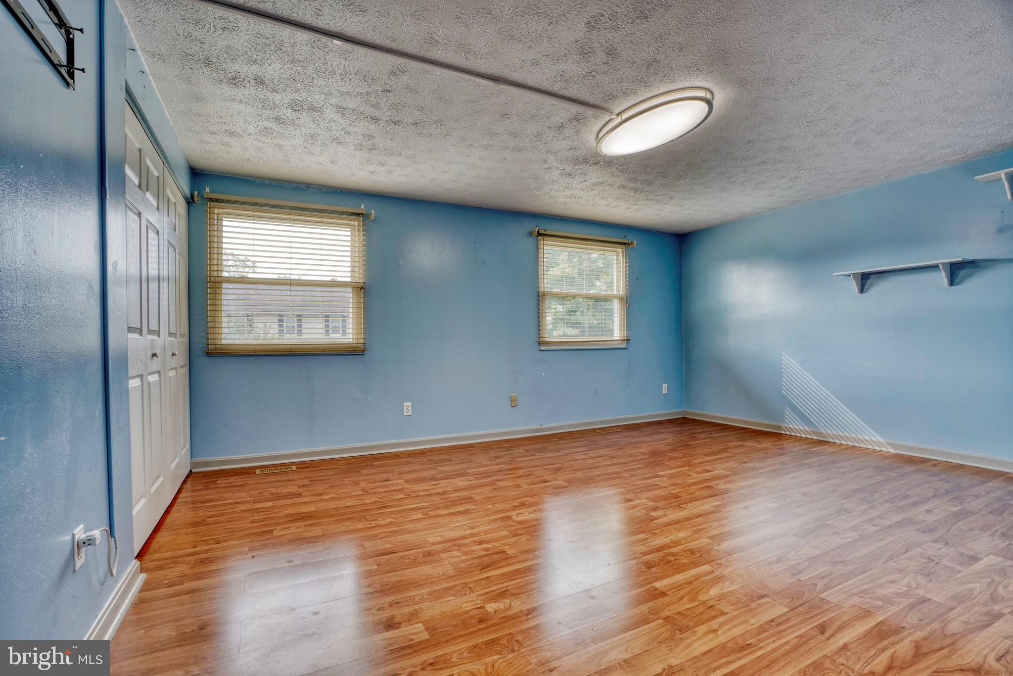 RUMSEY ISLAND - Residential