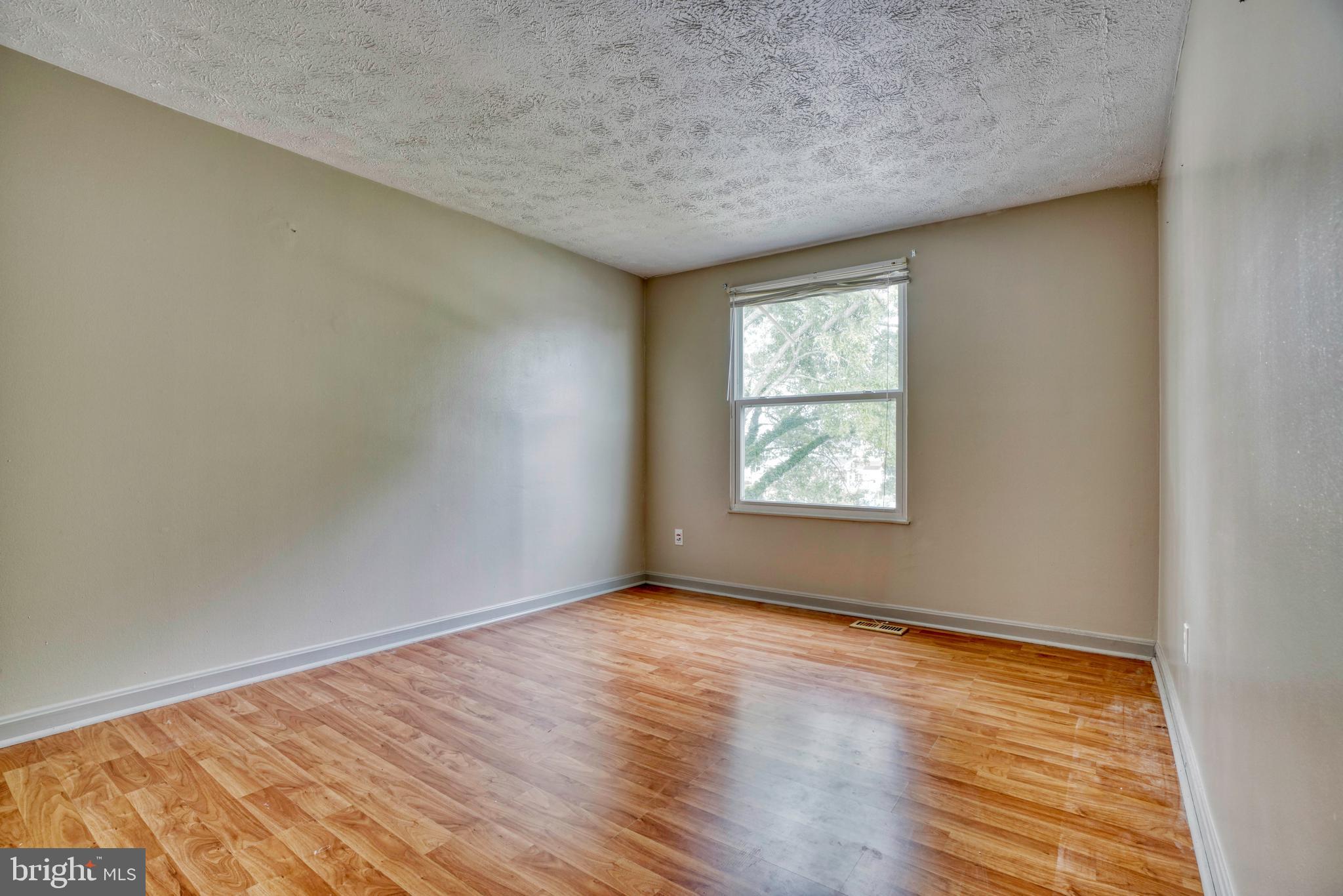 RUMSEY ISLAND - Residential