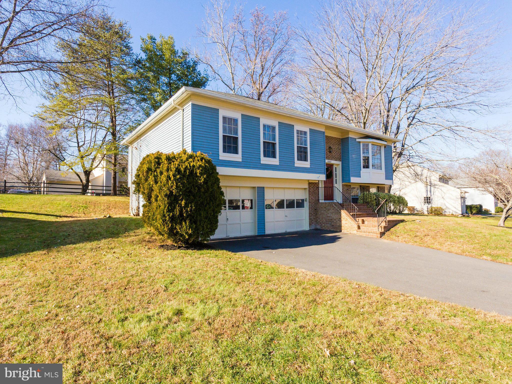 BURKE CENTRE - Residential Lease