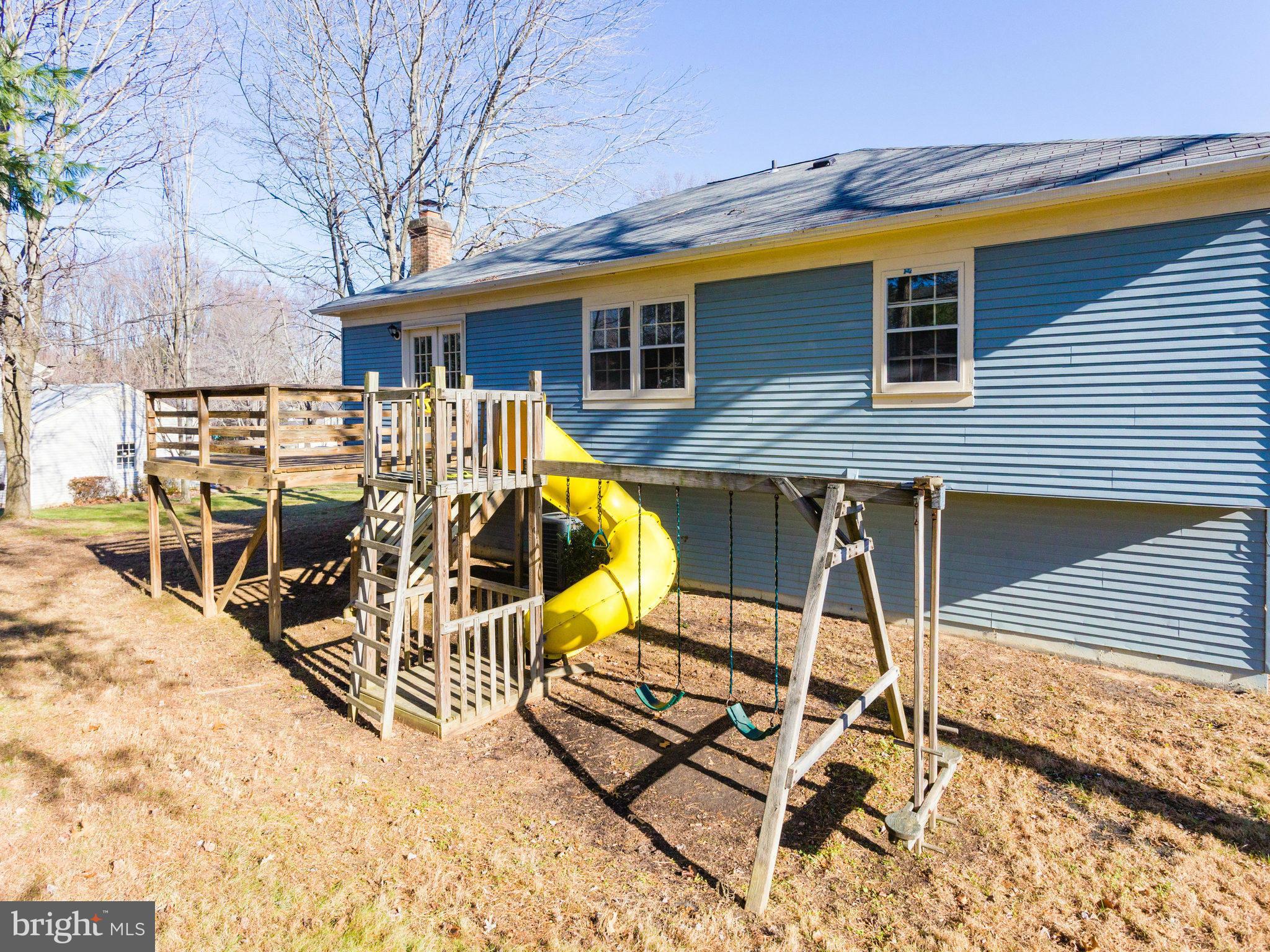 BURKE CENTRE - Residential Lease