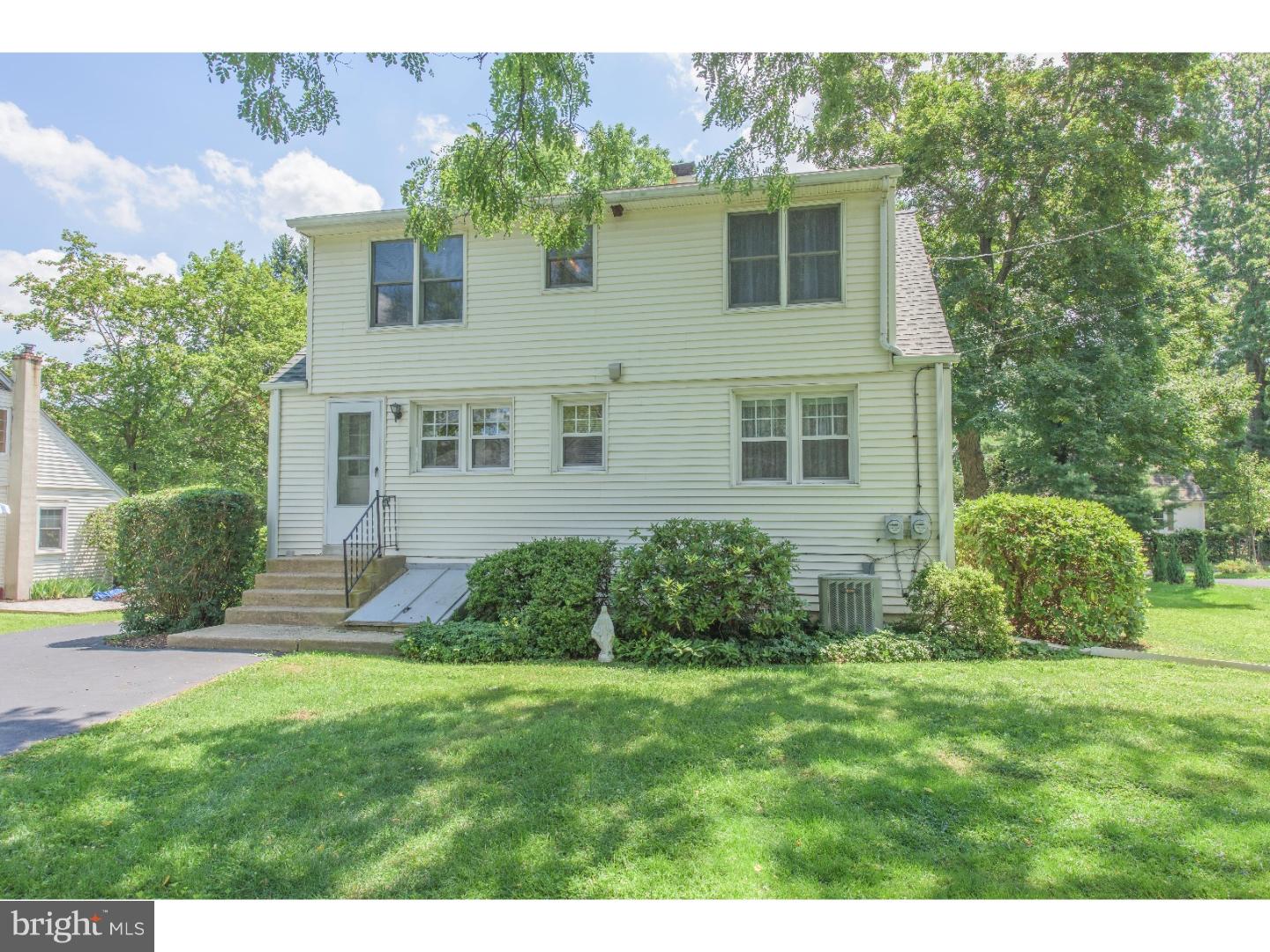 MAPLEWOOD - Residential