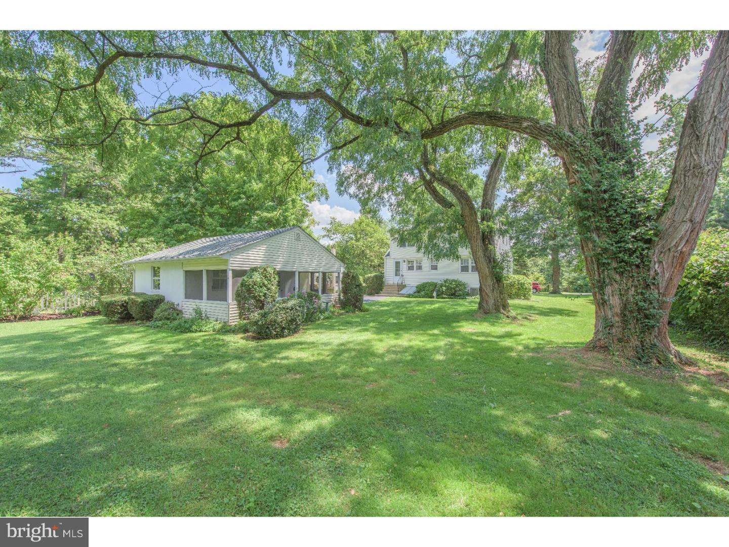 MAPLEWOOD - Residential