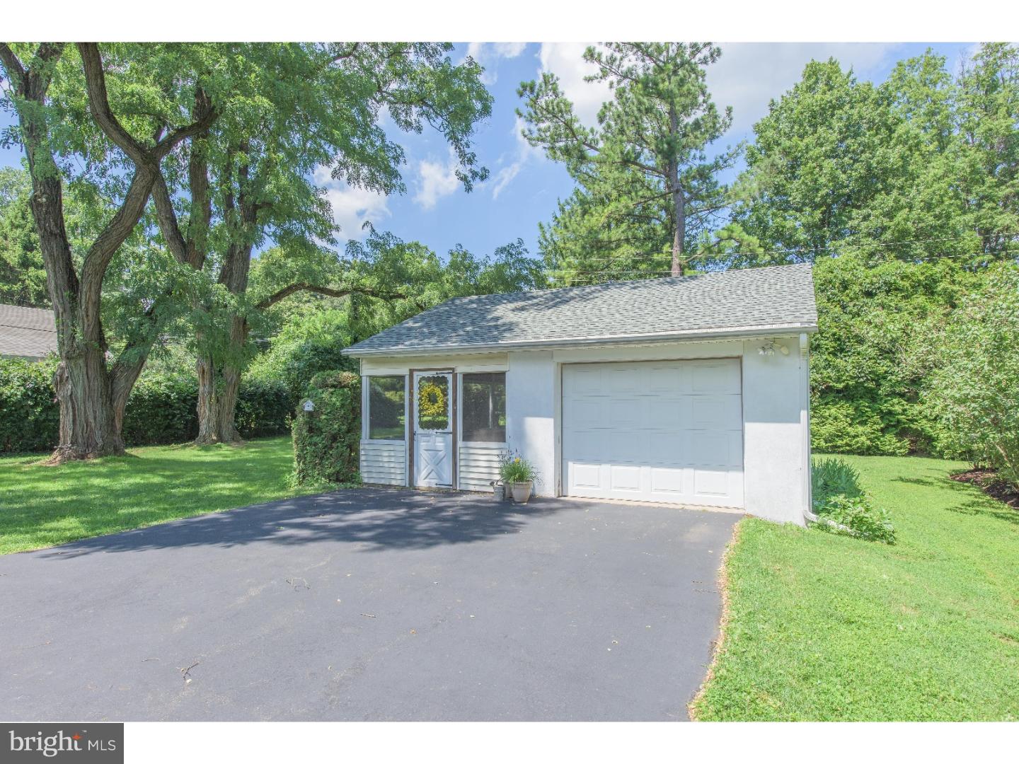 MAPLEWOOD - Residential