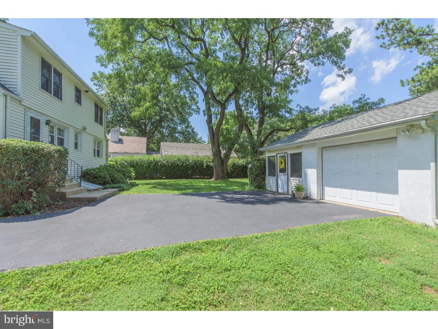MAPLEWOOD - Residential