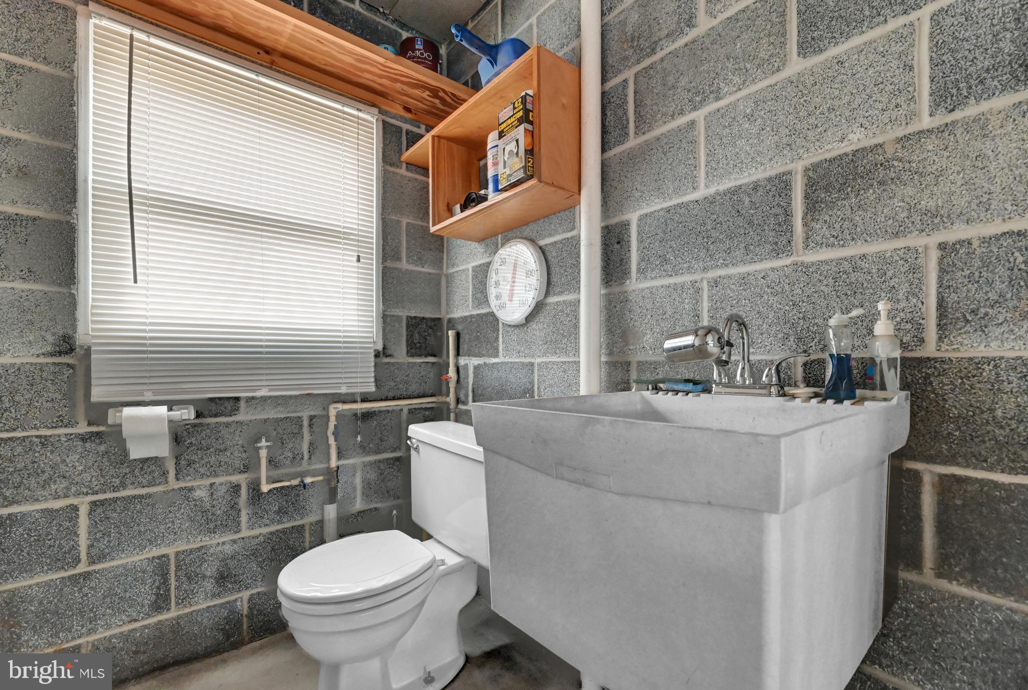 MCSHERRYSTOWN BOROUGH - Residential