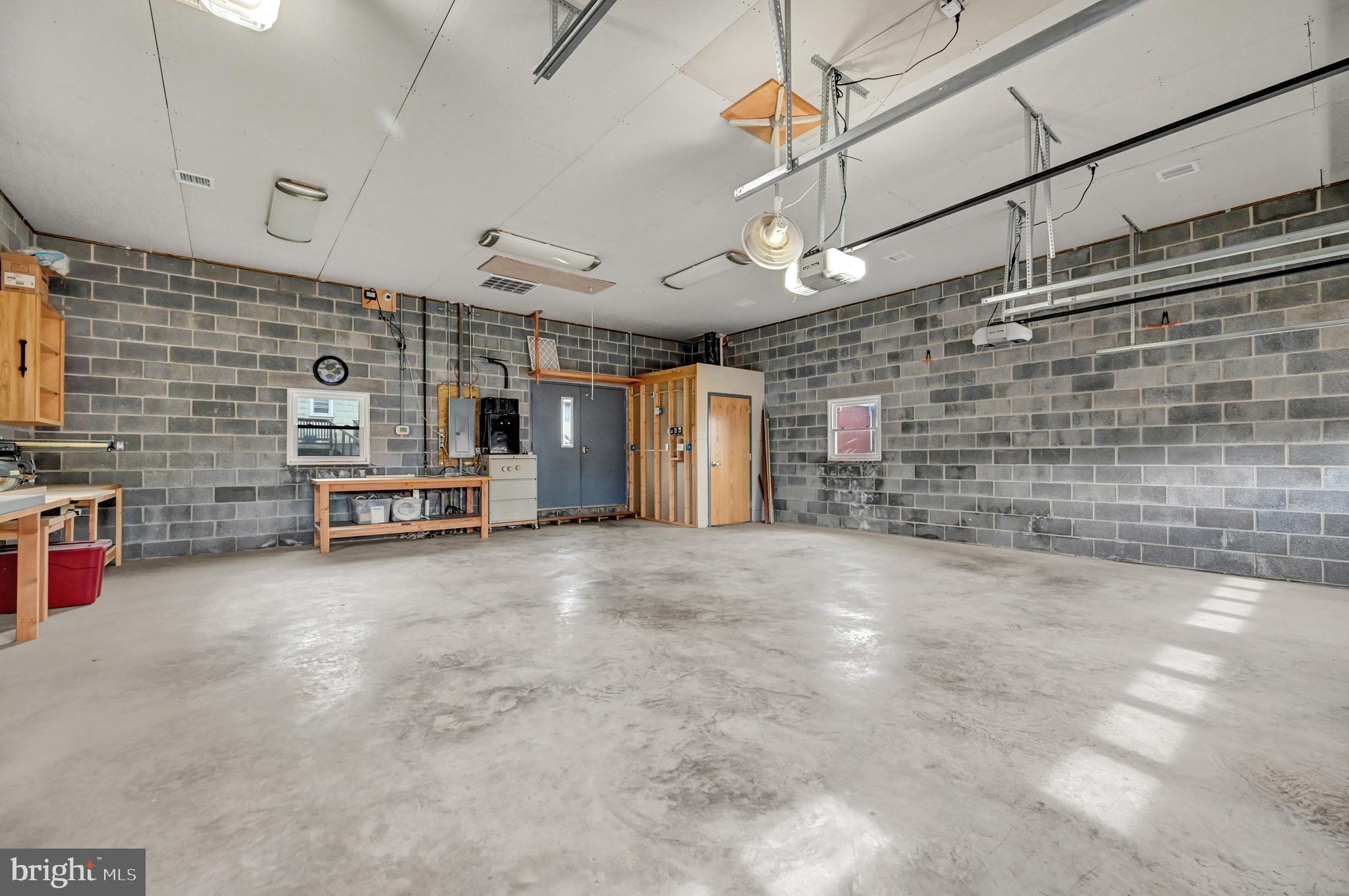 MCSHERRYSTOWN BOROUGH - Residential