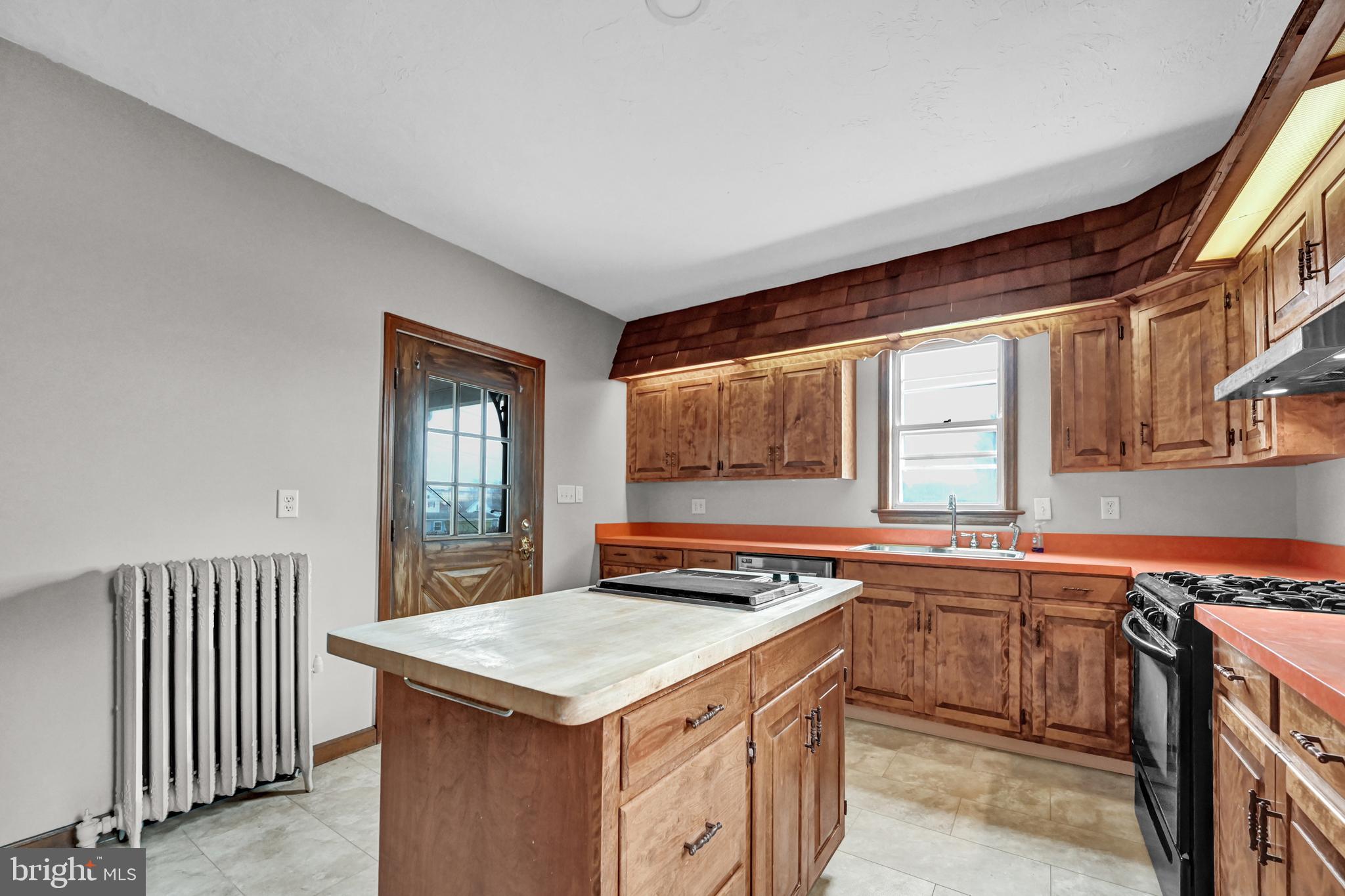 MCSHERRYSTOWN BOROUGH - Residential