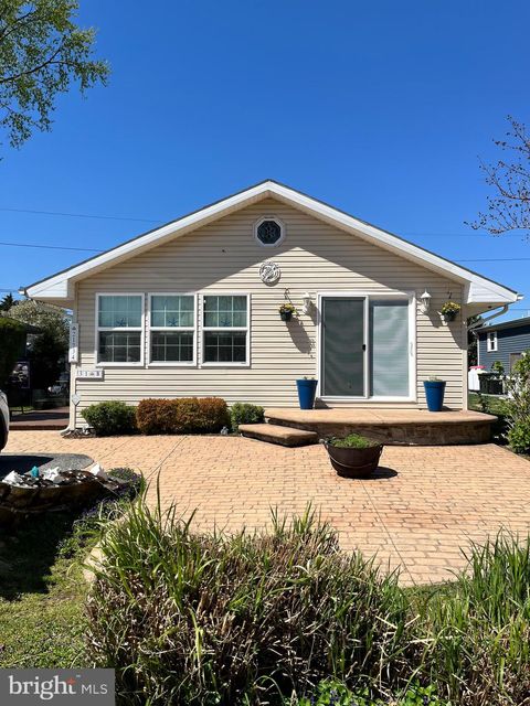 Mobile Home For Sale - 21734 B Street<br/> REHOBOTH BEACH, DE 19971