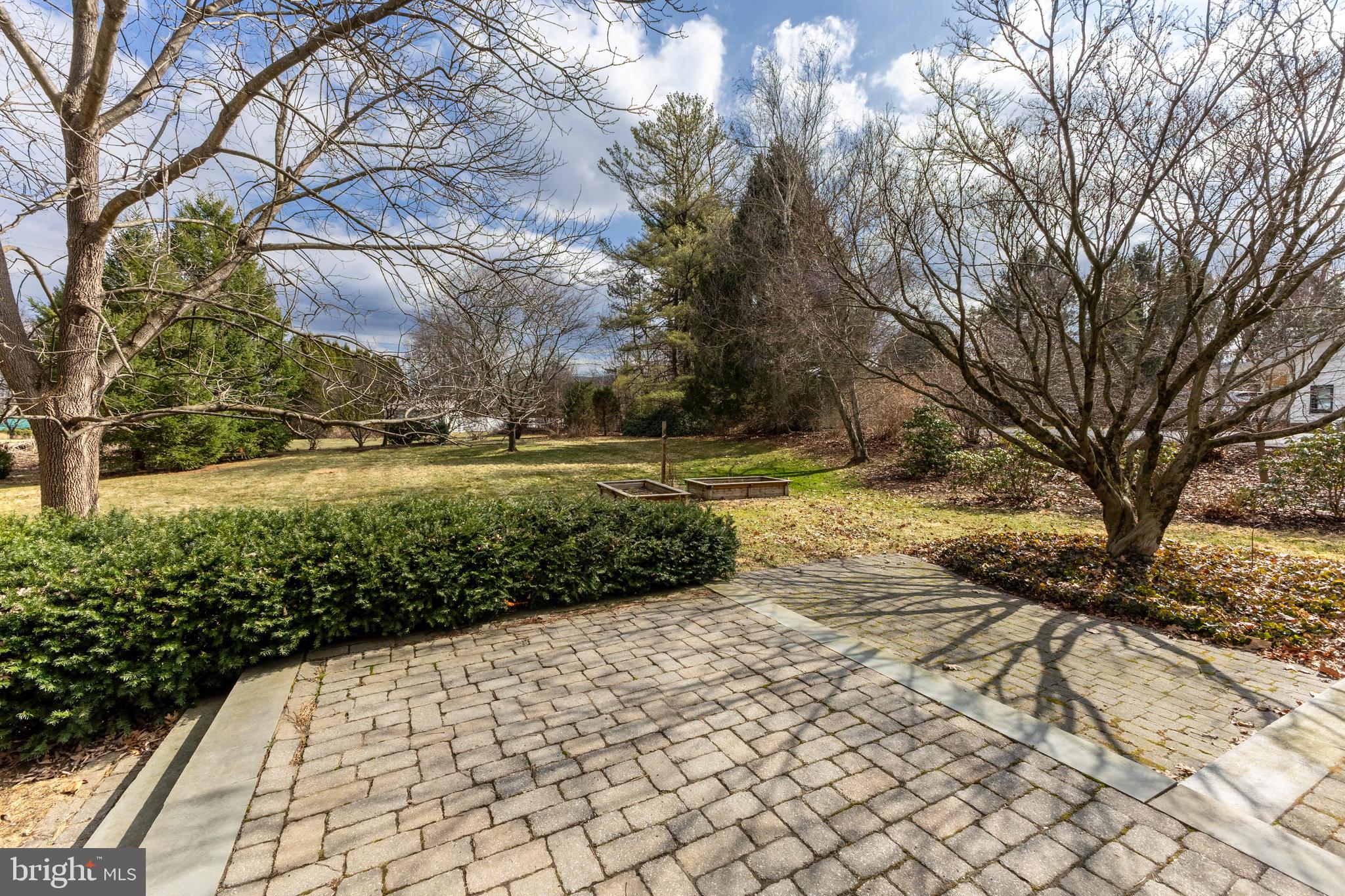 HARRIS ACRES - Residential