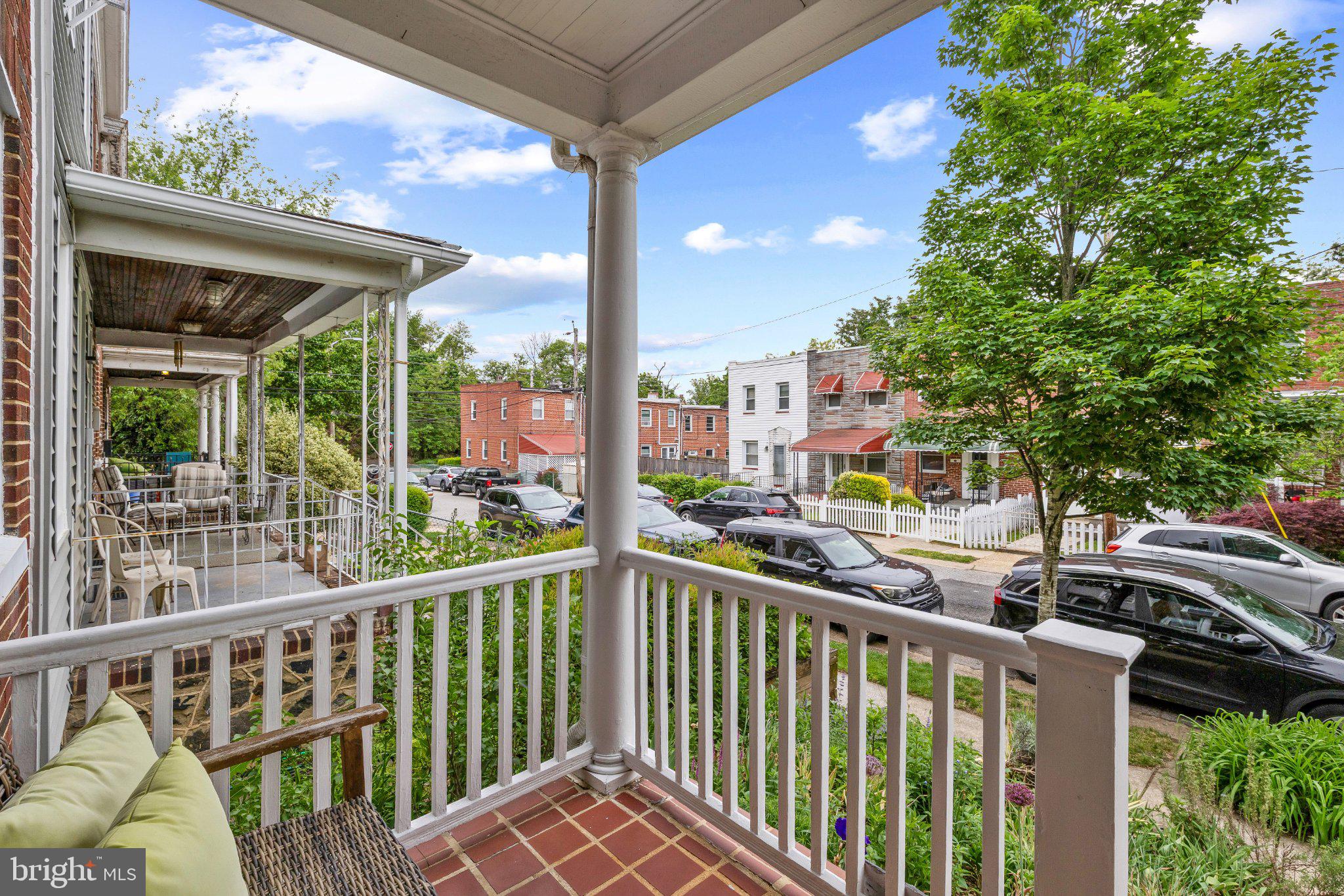 1008 W 42ND STREET