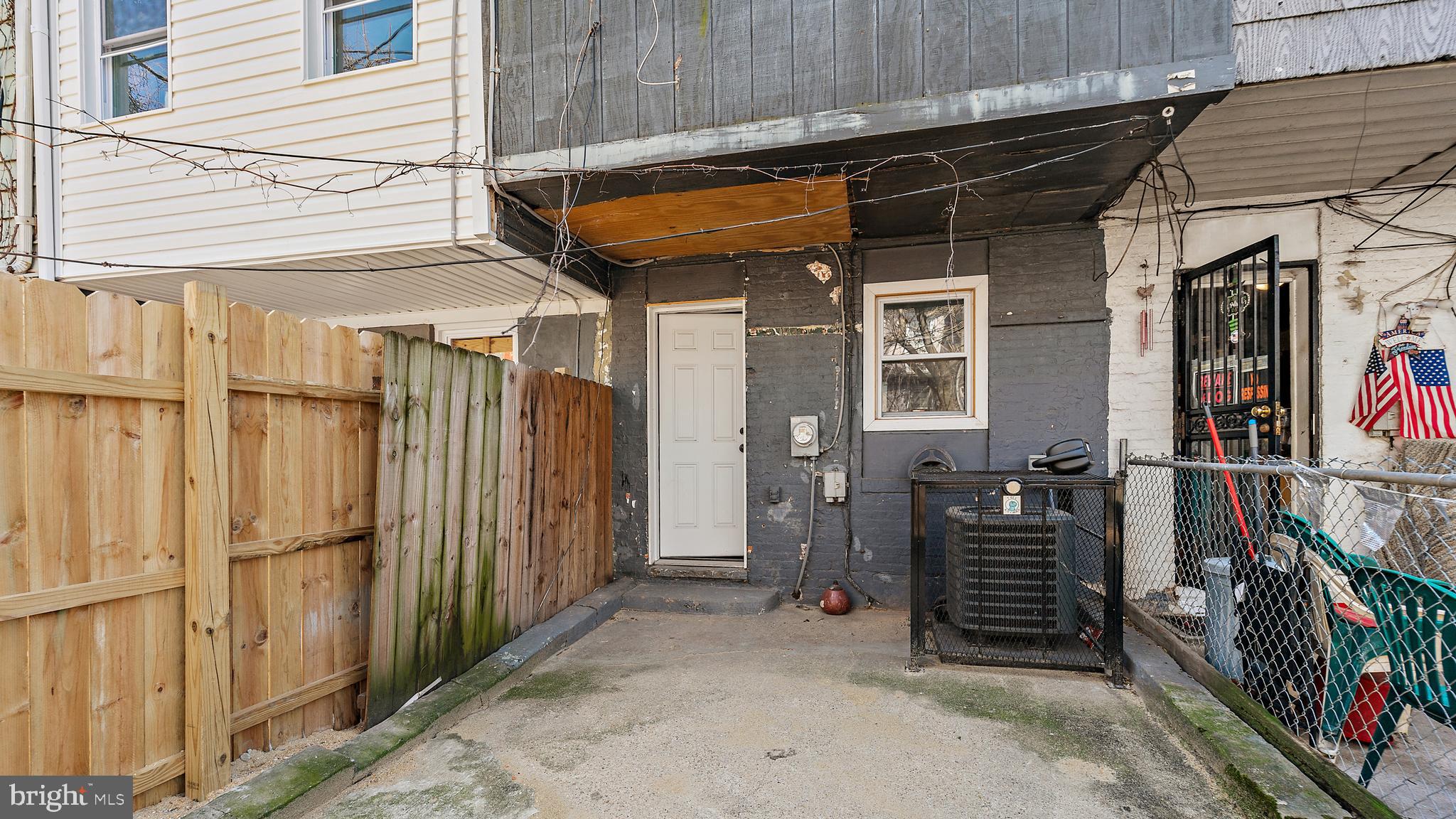 MOUNT CLARE - Residential