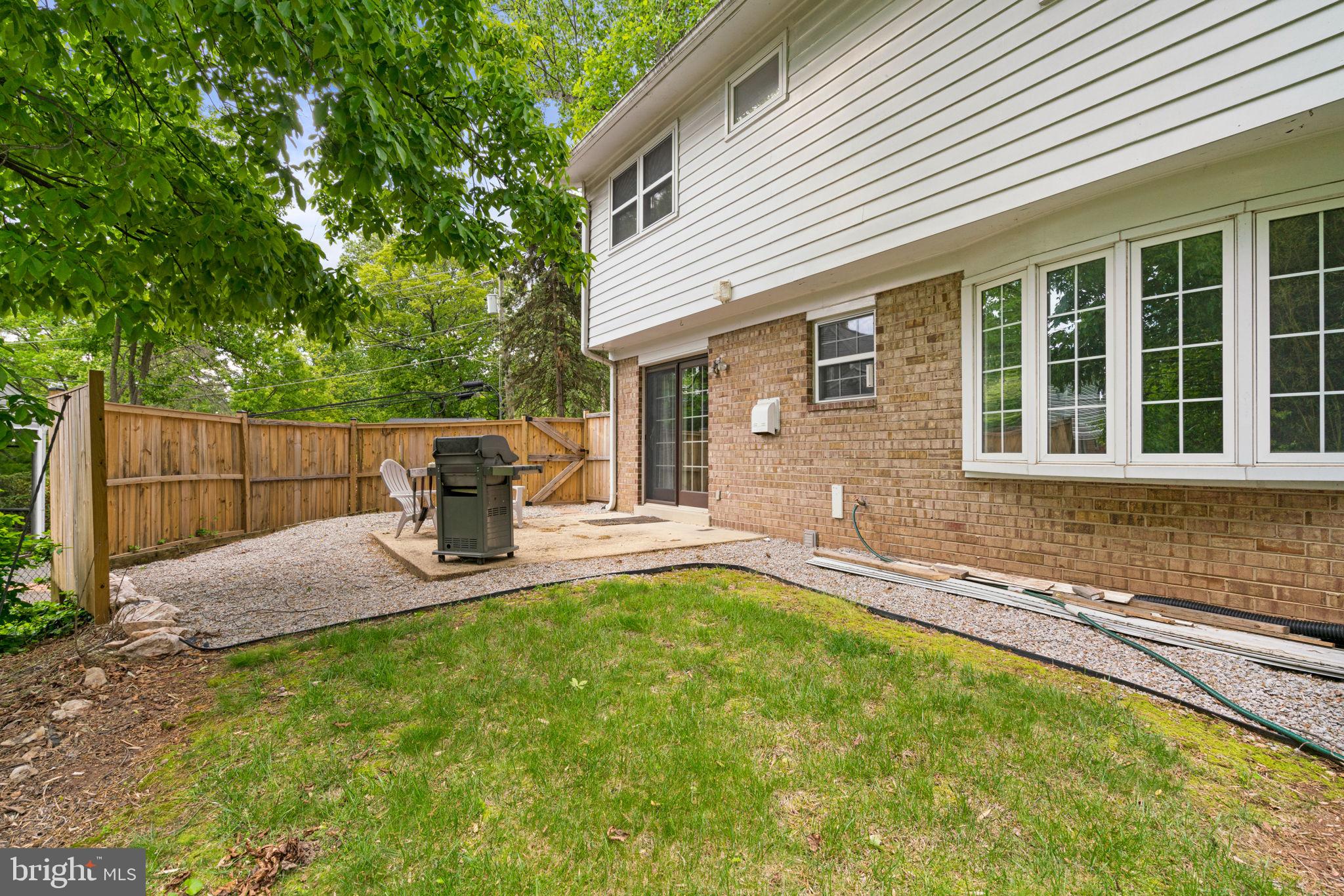 KINGS PARK - Residential Lease