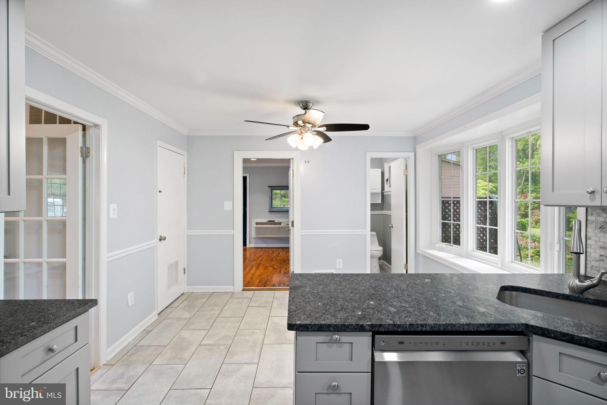 KINGS PARK - Residential Lease