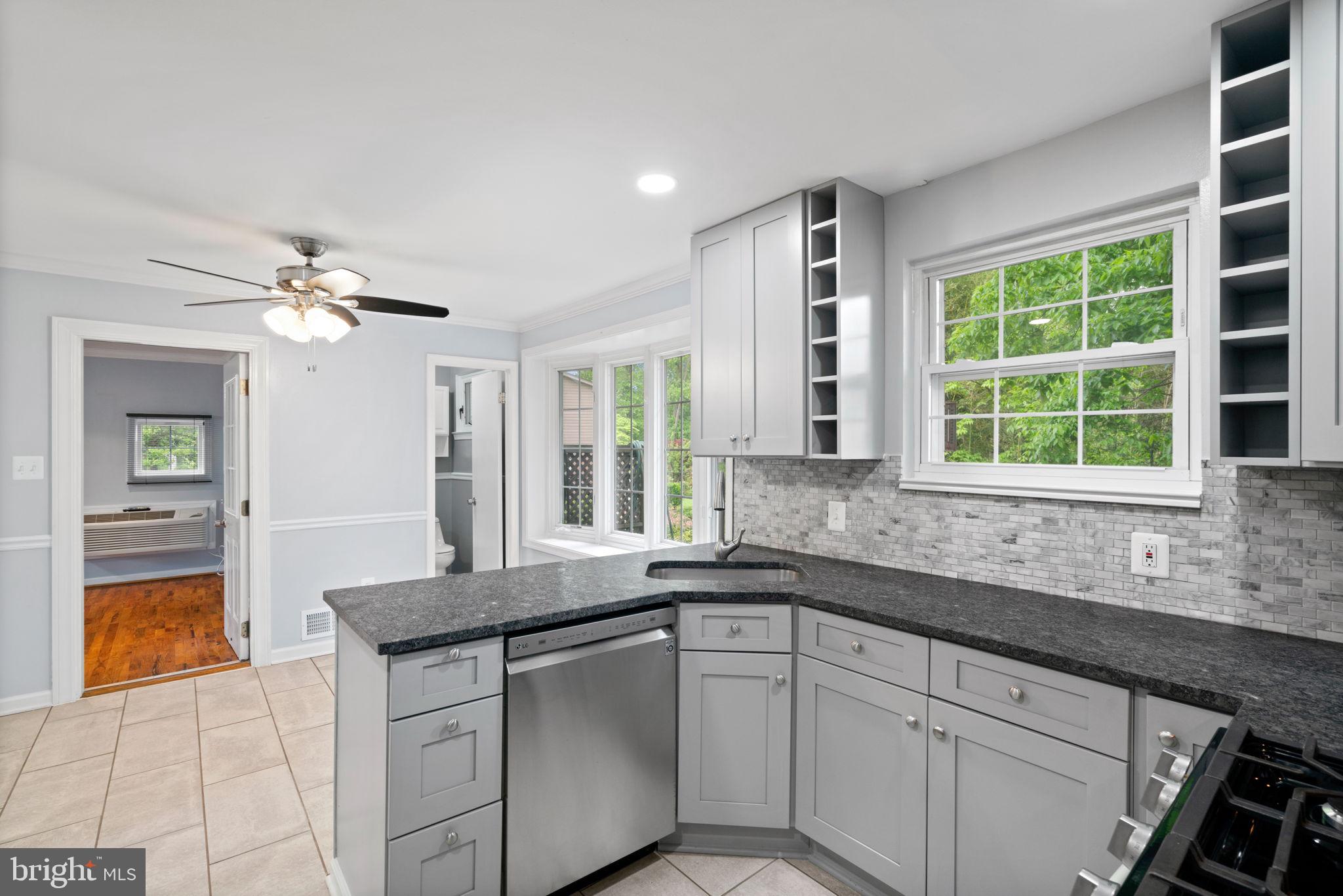 KINGS PARK - Residential Lease