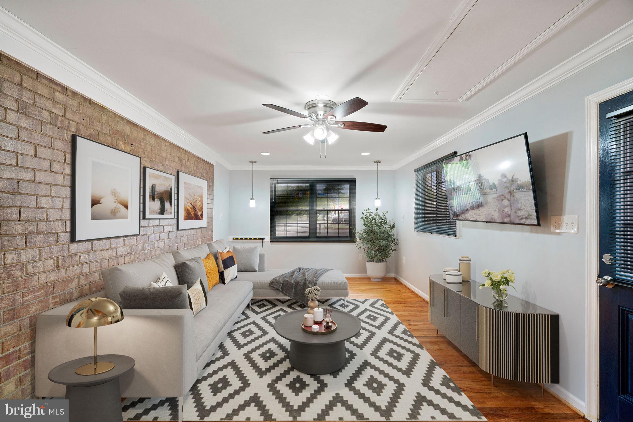 KINGS PARK - Residential Lease